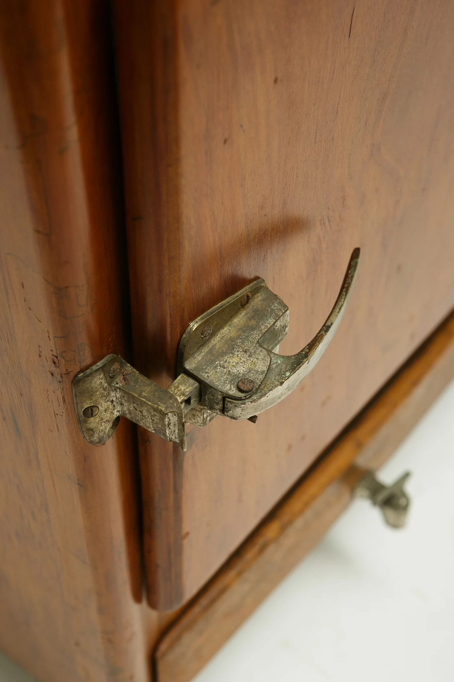 1940s-’50s ice box