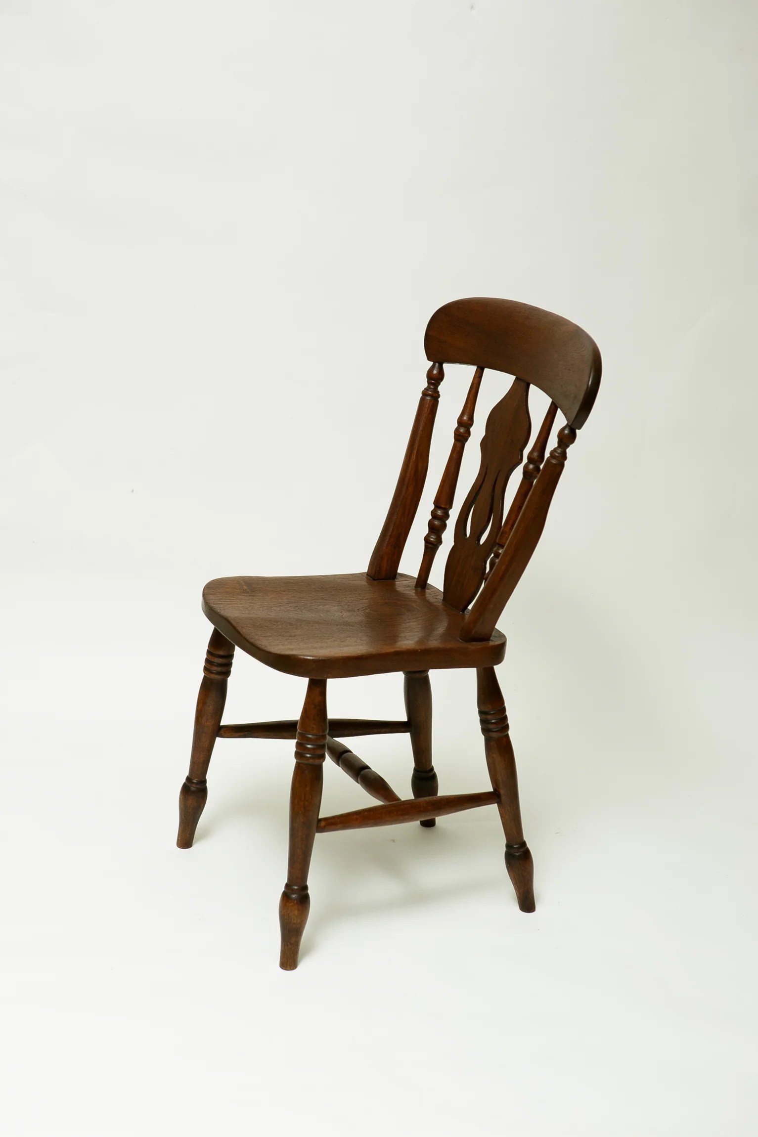 Victorian farmhouse country kitchen chair