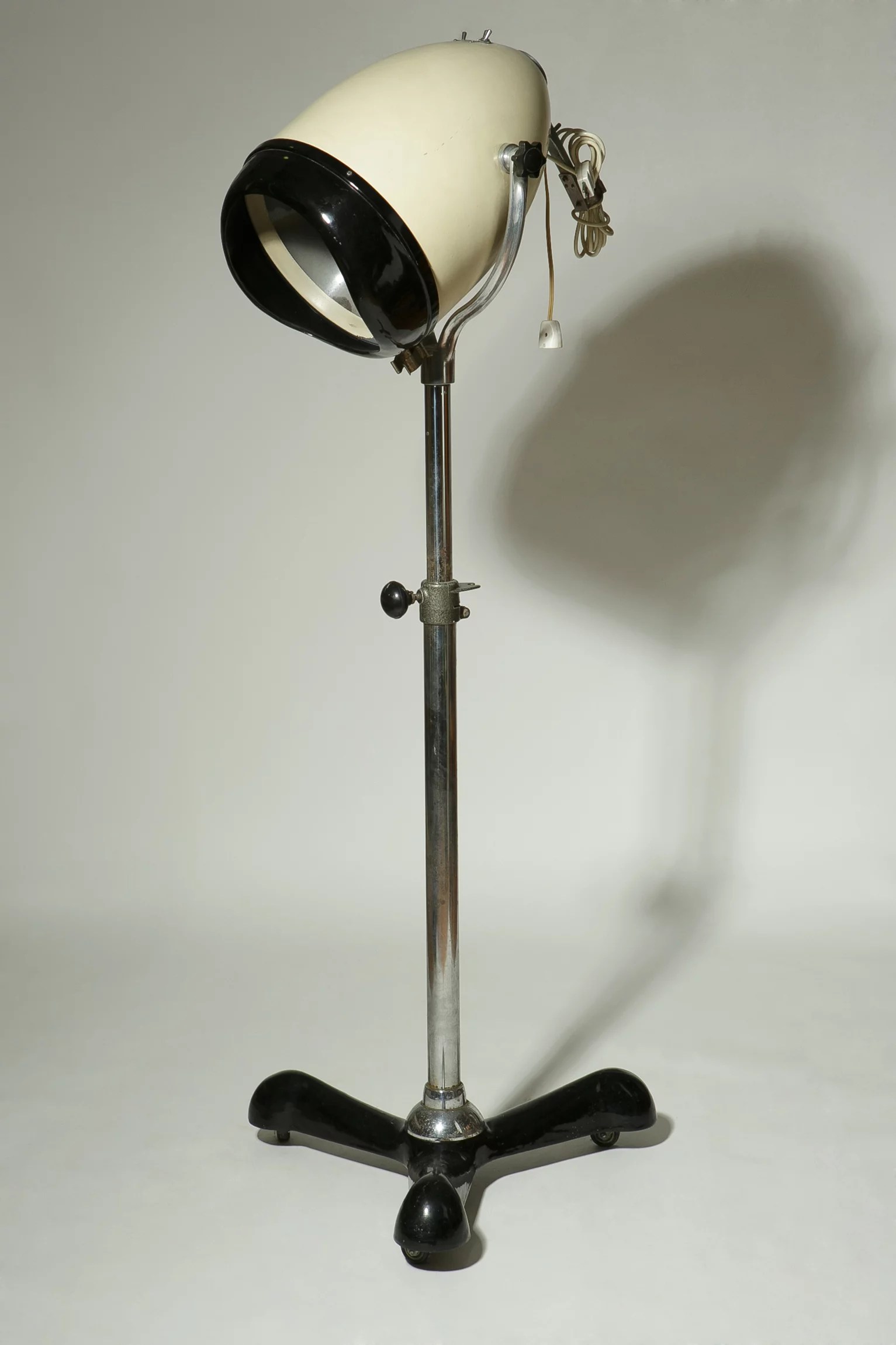 1950s salon hair dryer
