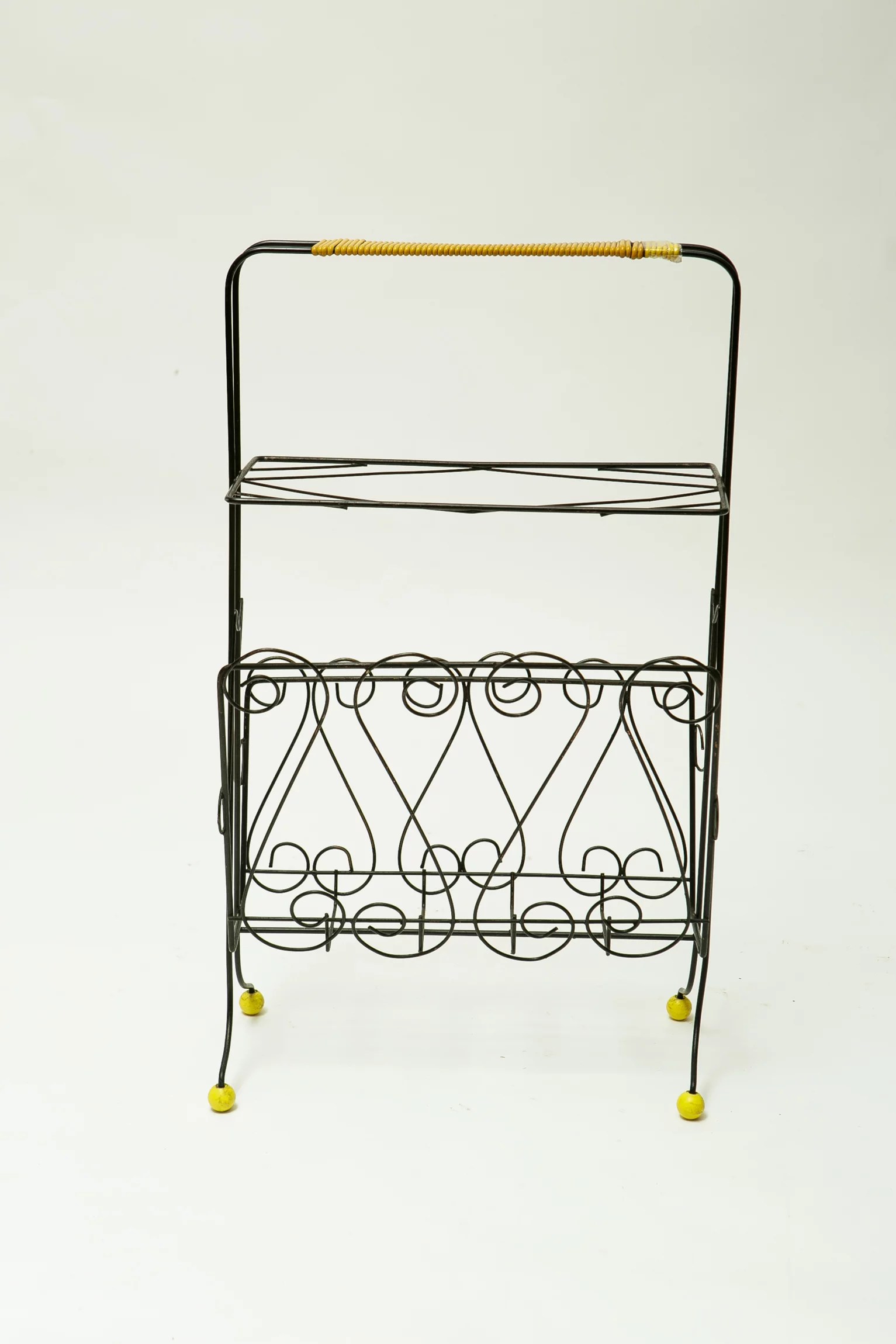 1960s fabulous kitsch magazine rack