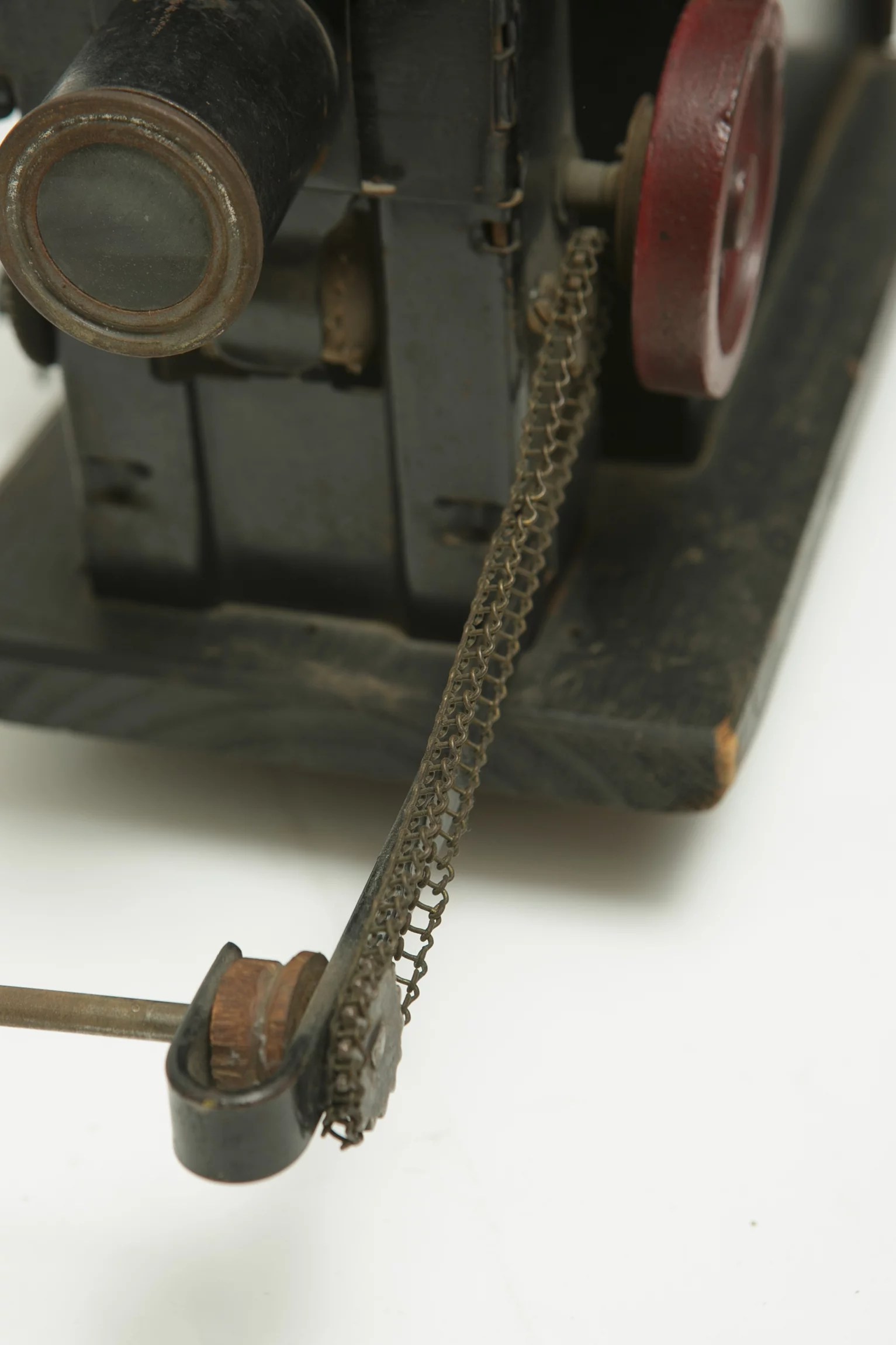 1924 ‘Keystone Moviegraph’ movie projector