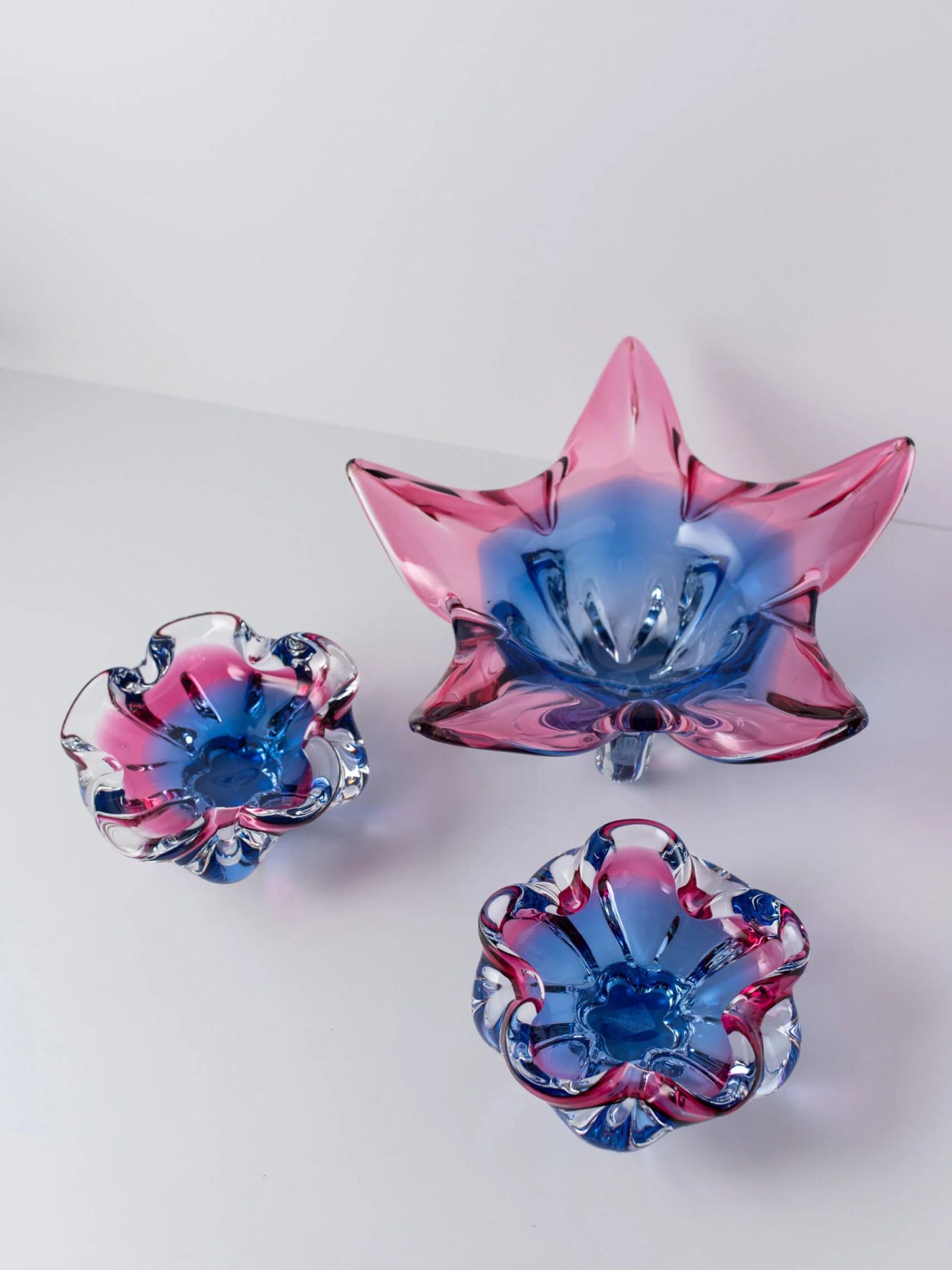 1960s pink & blue star-shaped Murano glass bowl