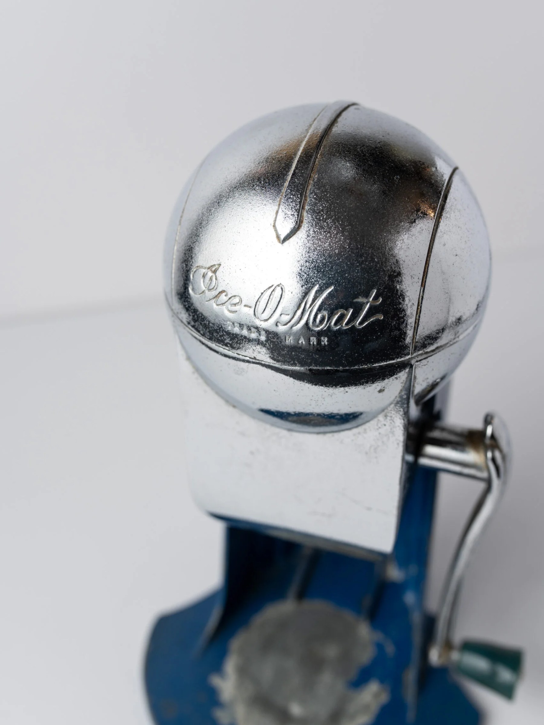 1930s Art Deco Ice-O-Mat ice crusher