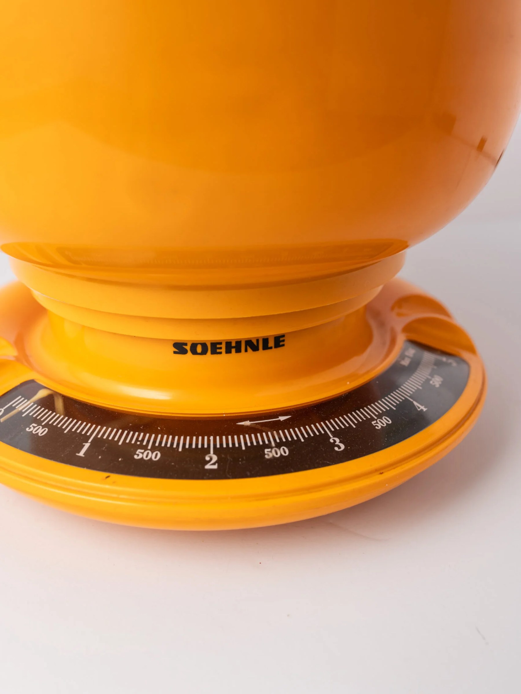 1970s orange ‘SOEHNLE’ kitchen scales