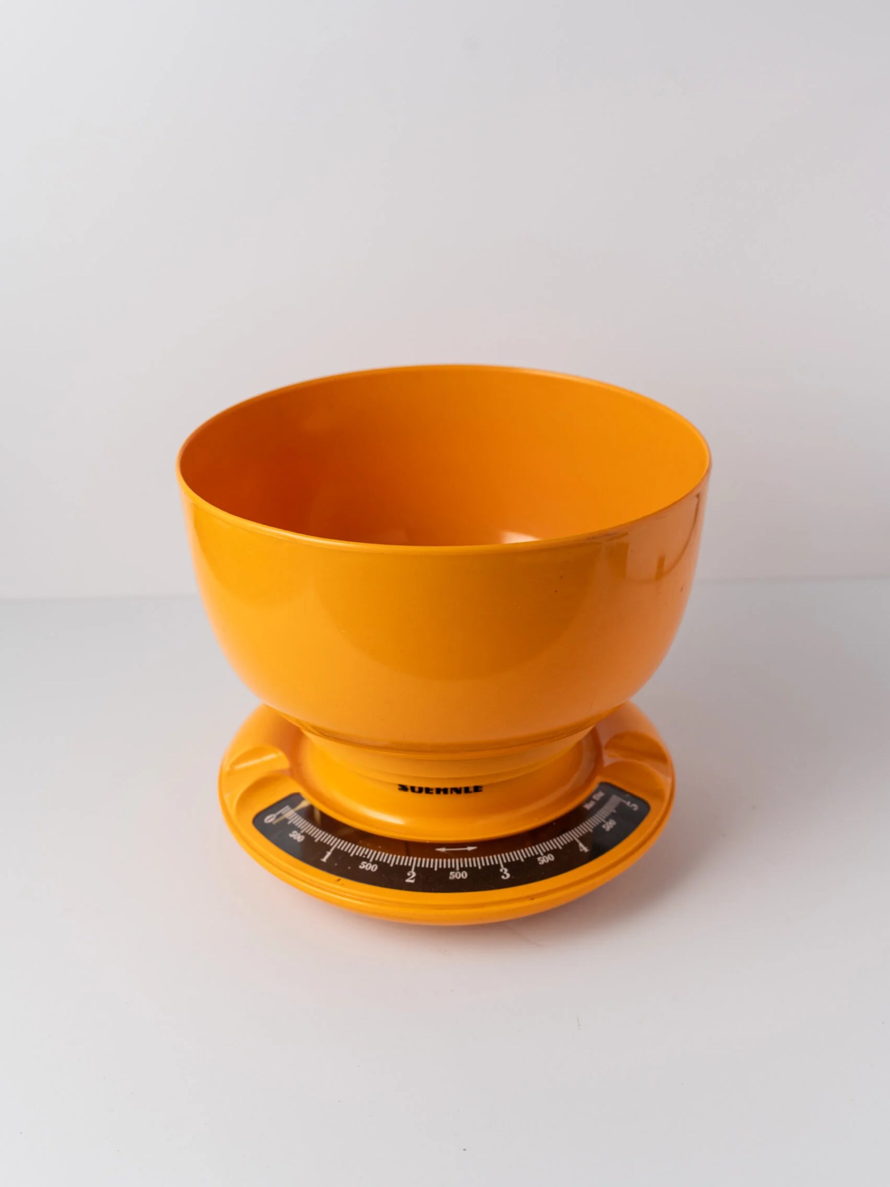 1970s orange ‘SOEHNLE’ kitchen scales