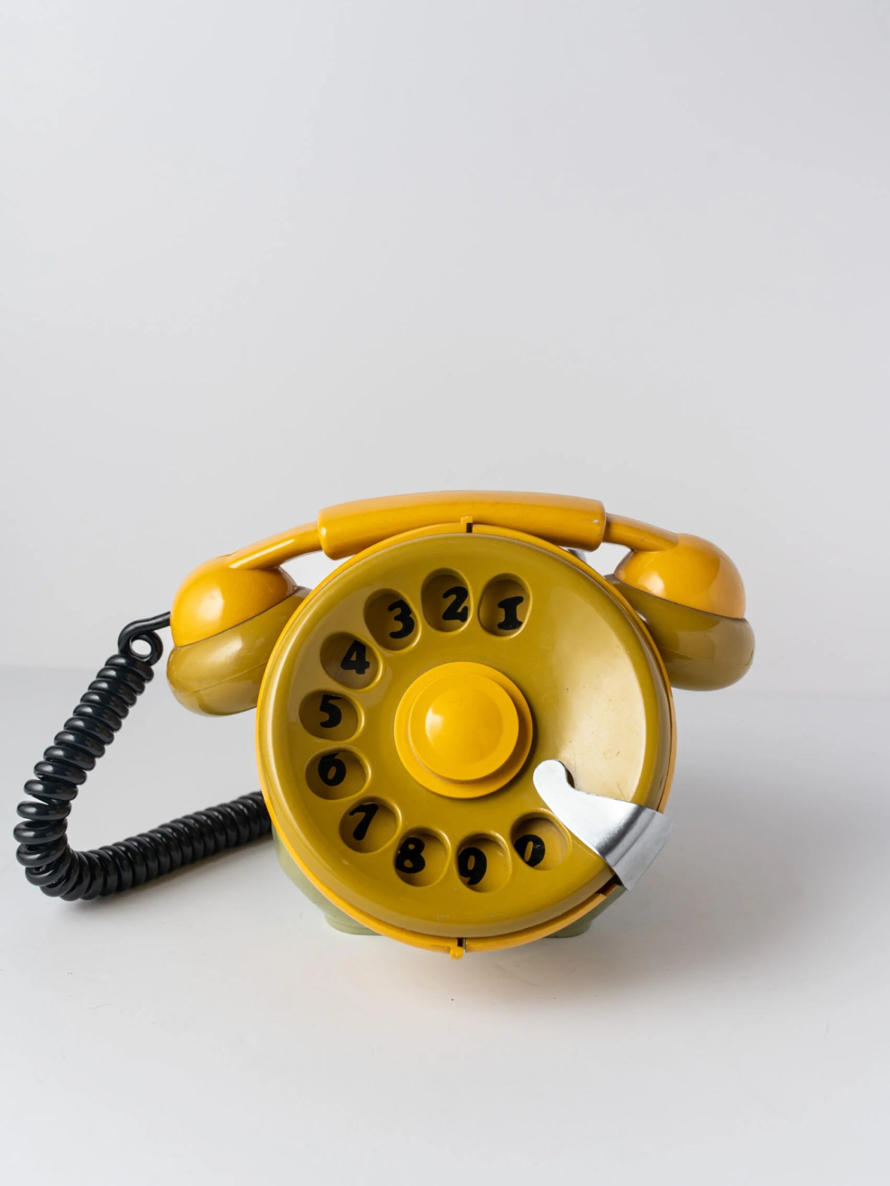 1970s ‘Bobo’ yellow telephone by Sergio Todeschini for Telcer
