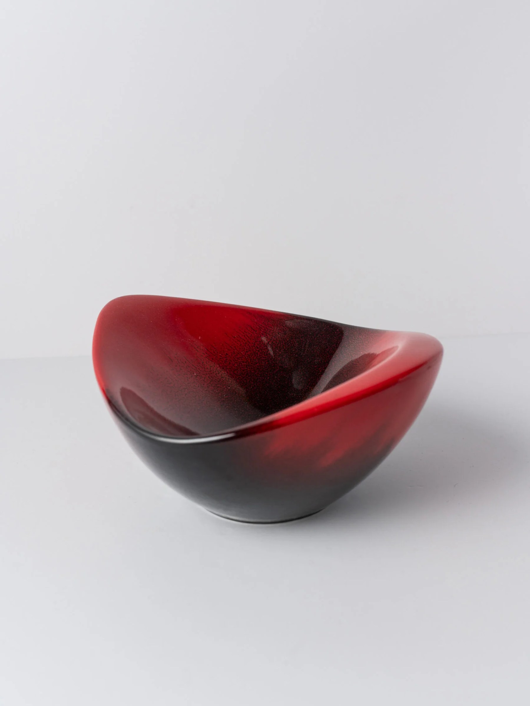 1960s Italian ceramic MCM bowl