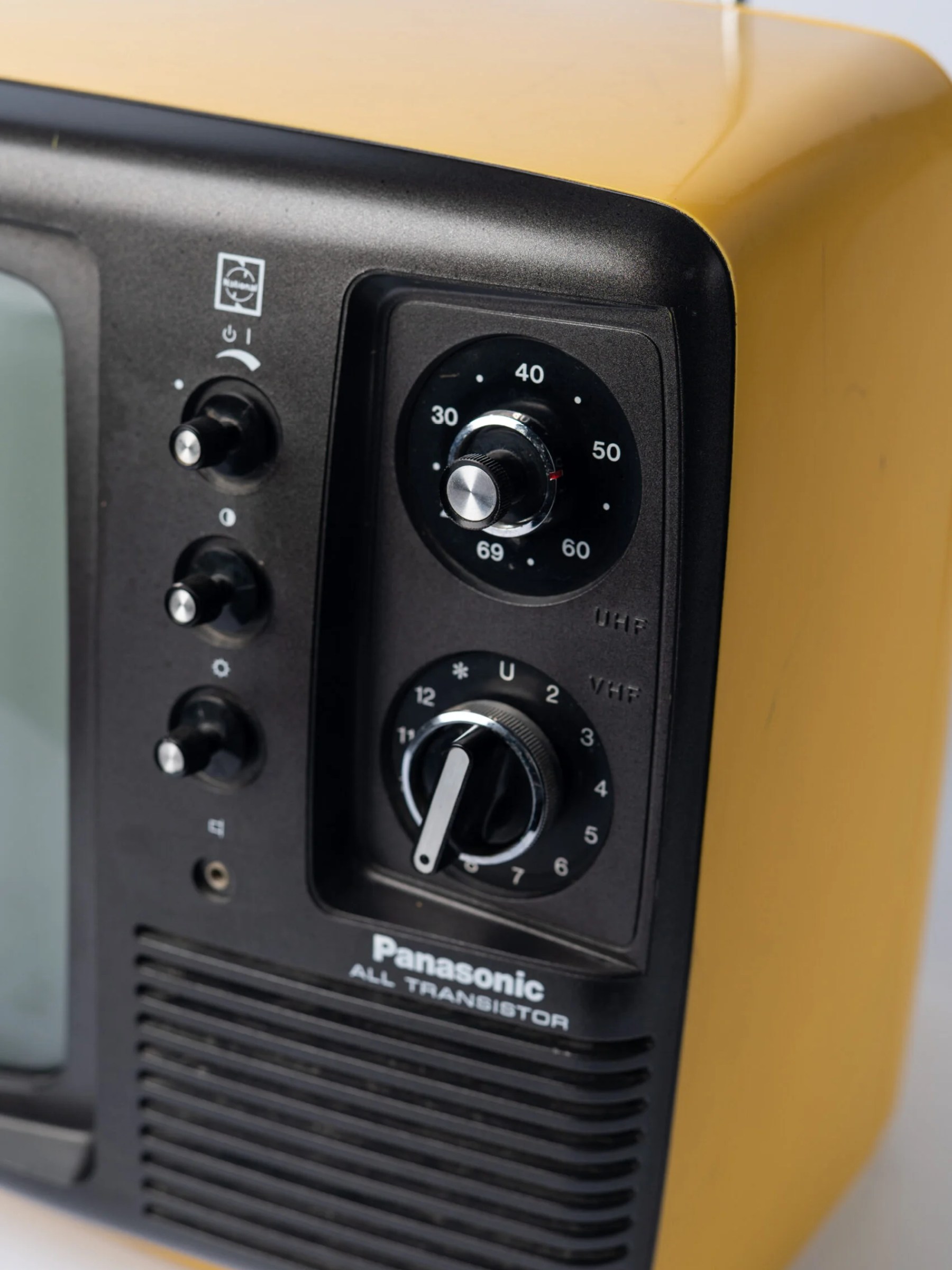1970s yellow ‘Panasonic’ tv