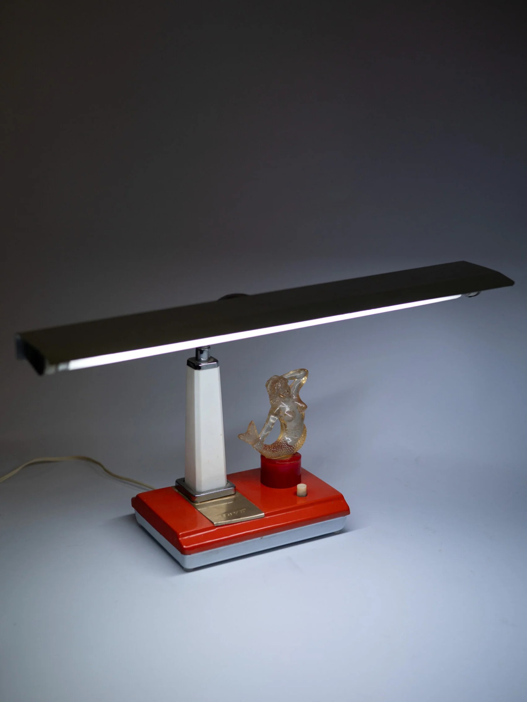 1960s space age ‘Toyo’ kitsch desk lamp