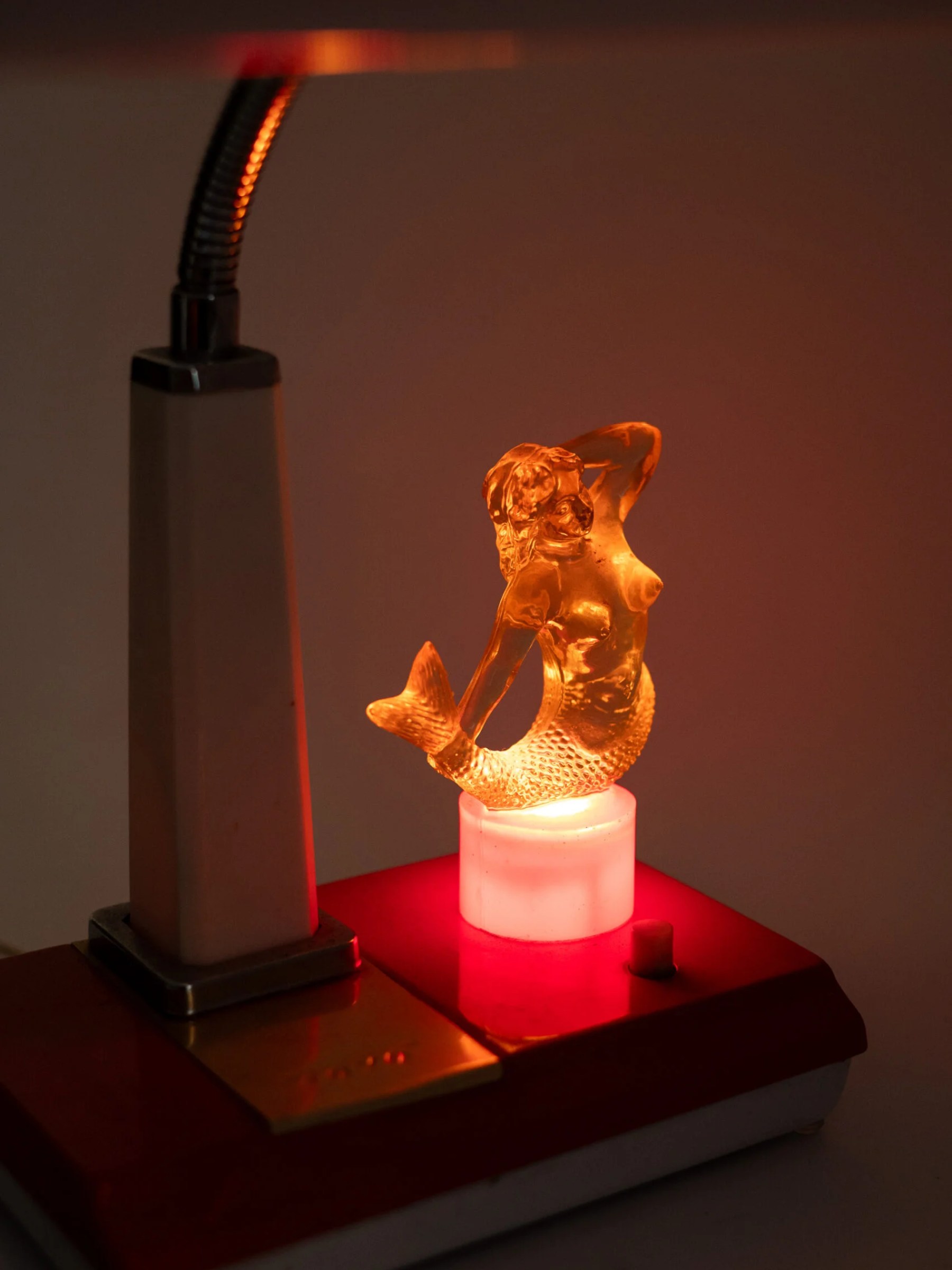 1960s space age ‘Toyo’ kitsch desk lamp