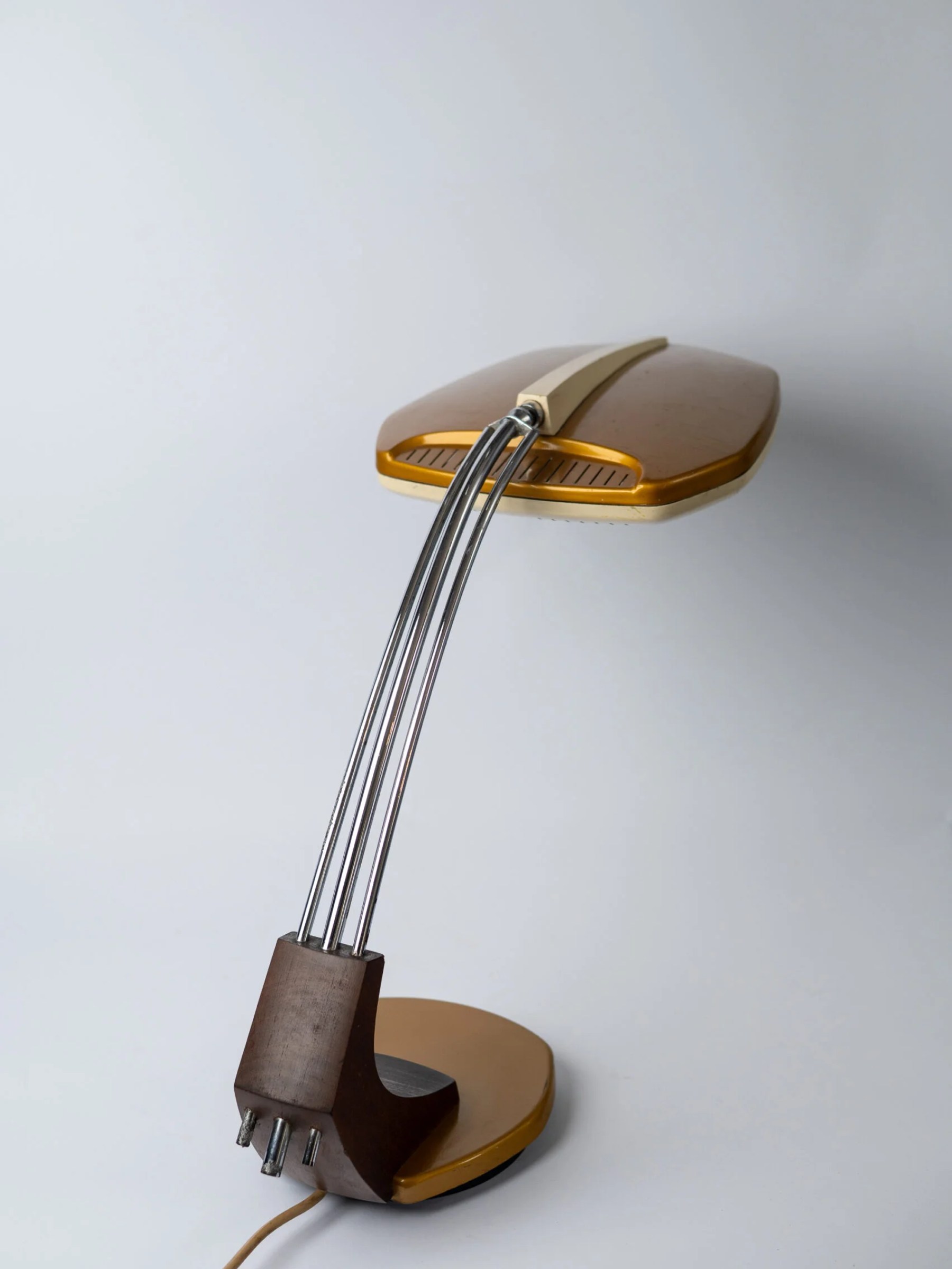 1970s space age MCM ‘FASE’ desk lamp