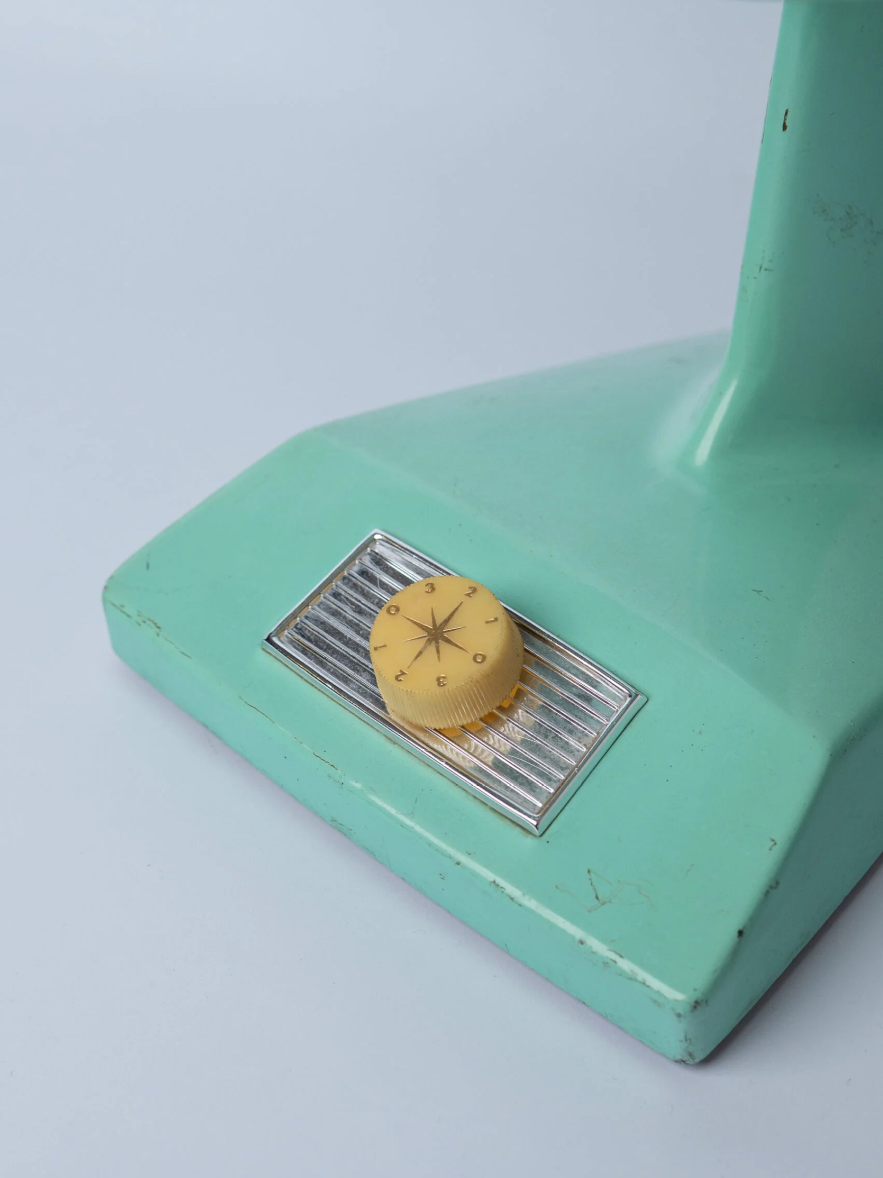 1960s ‘Hitachi’ space age atomic MCM pastel green fan