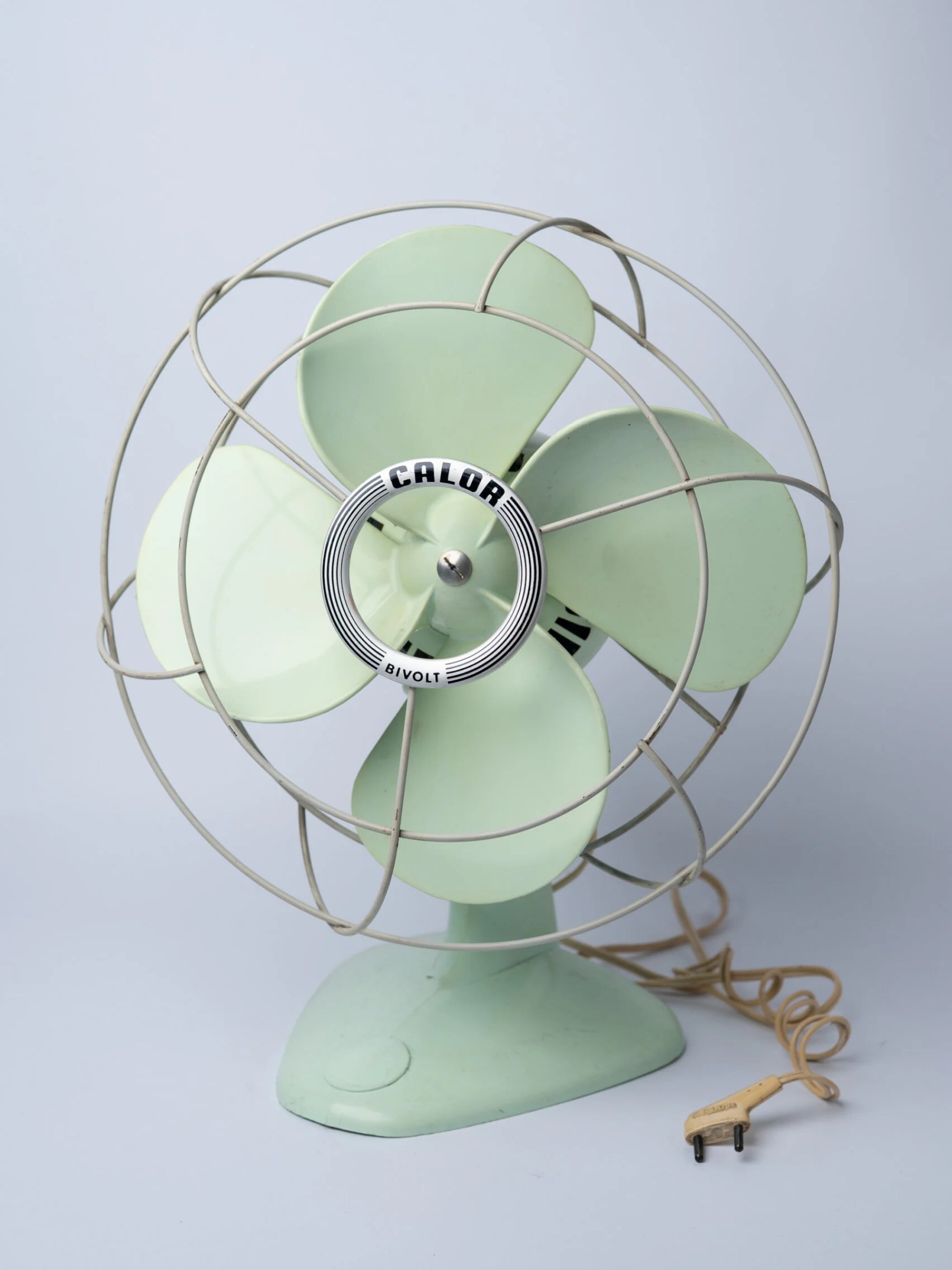 1960s ‘Calor’ space age MCM fan