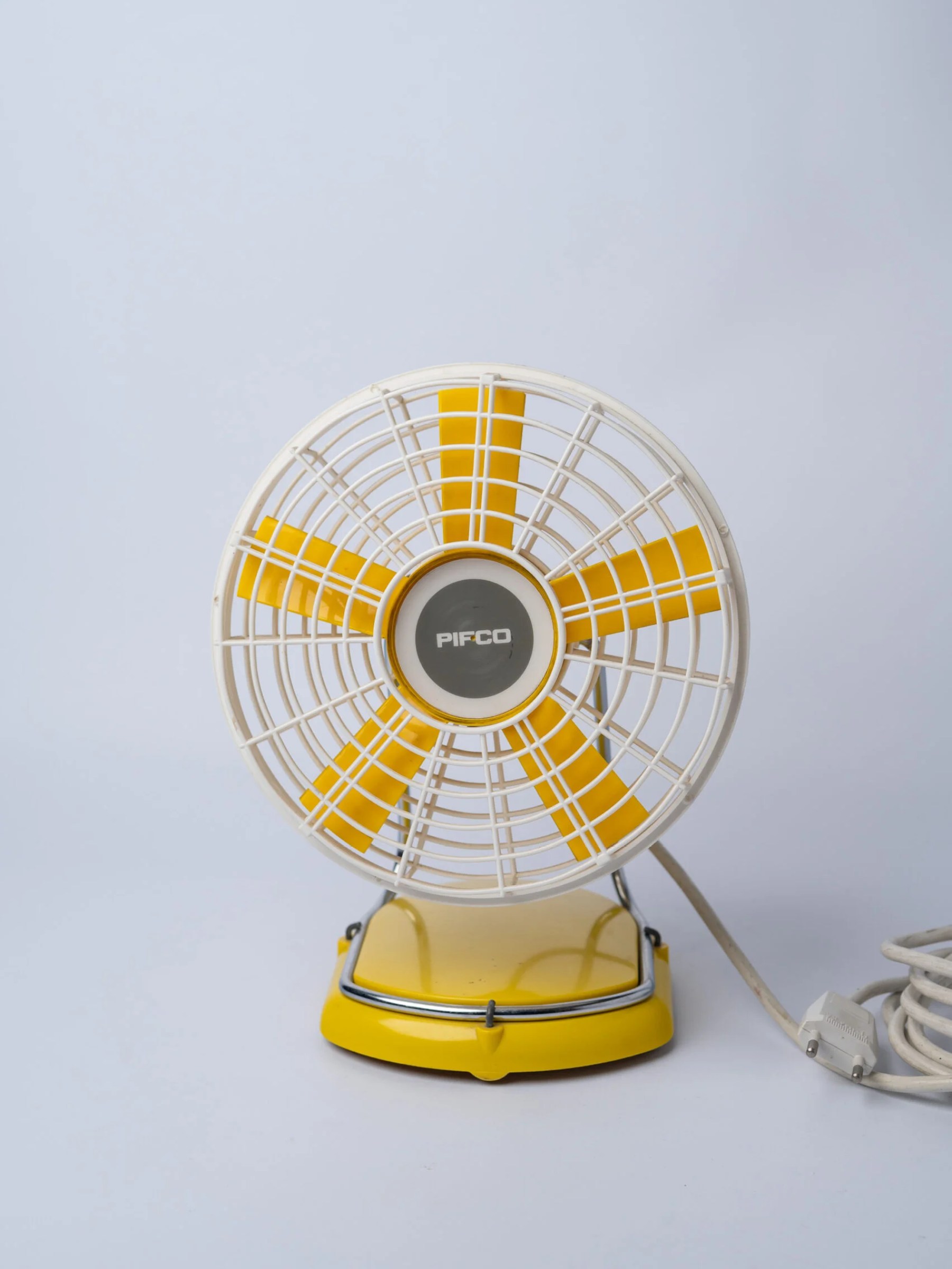 1960s Mid-Century Modern yellow ‘Pifco’ fan