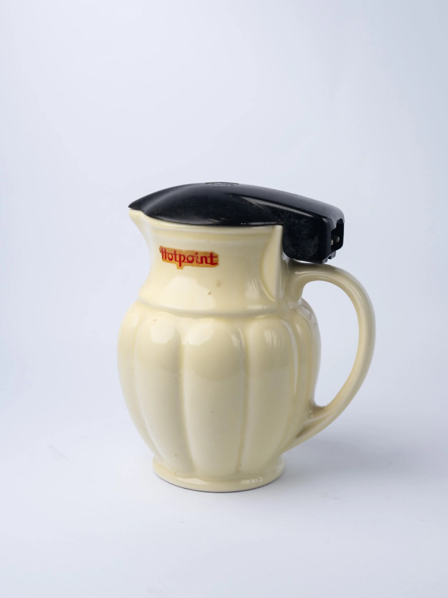 1950s ‘Hotpoint’ MCM kettle
