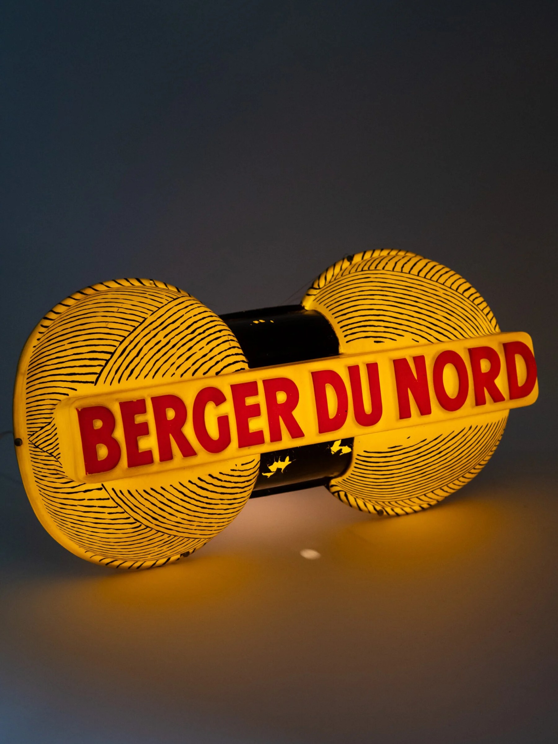 1960s ‘Berger Du Nord’ yarn advertising lamp