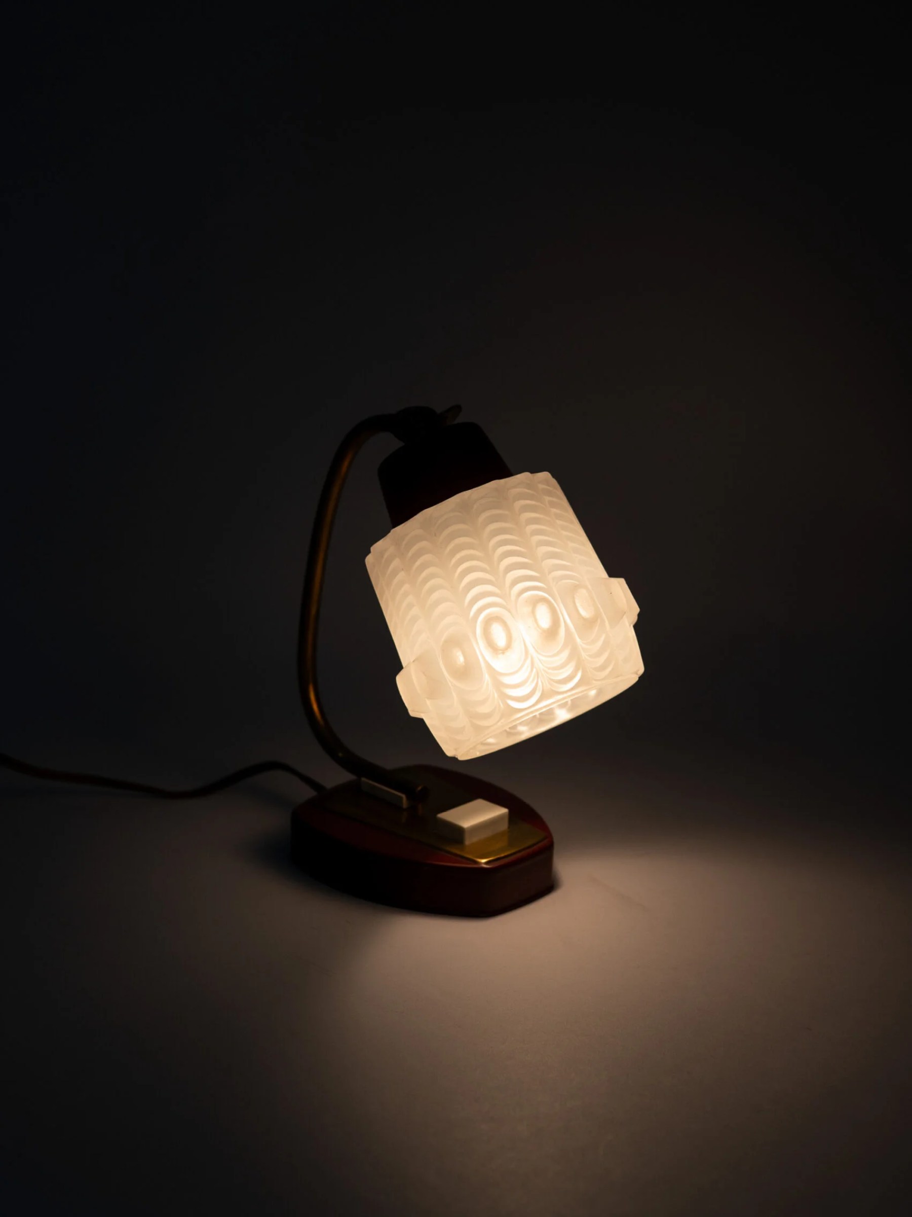 1950s mini burgundy bedside lamp