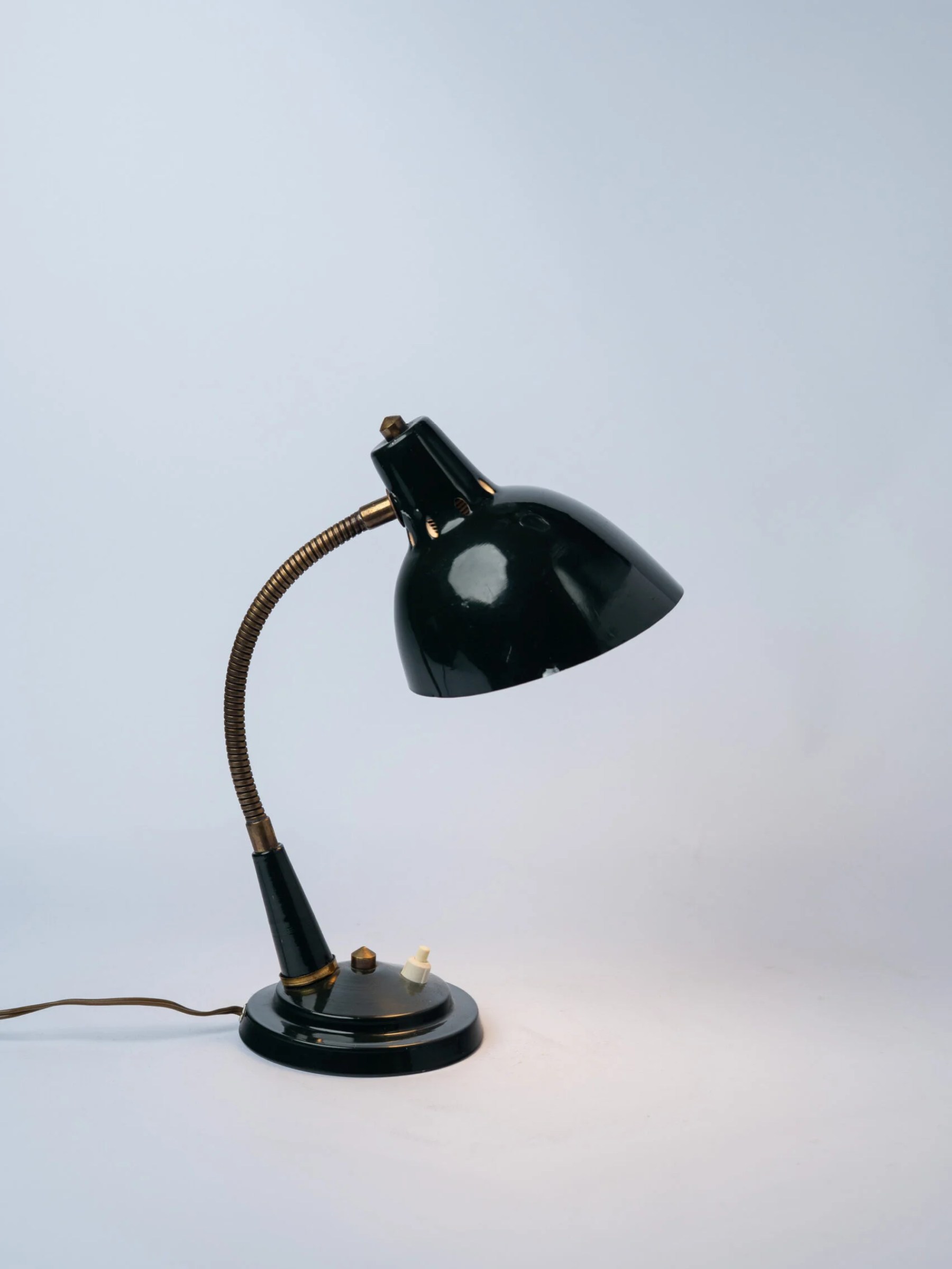 1960s Mid-Century Modern gooseneck desk lamp