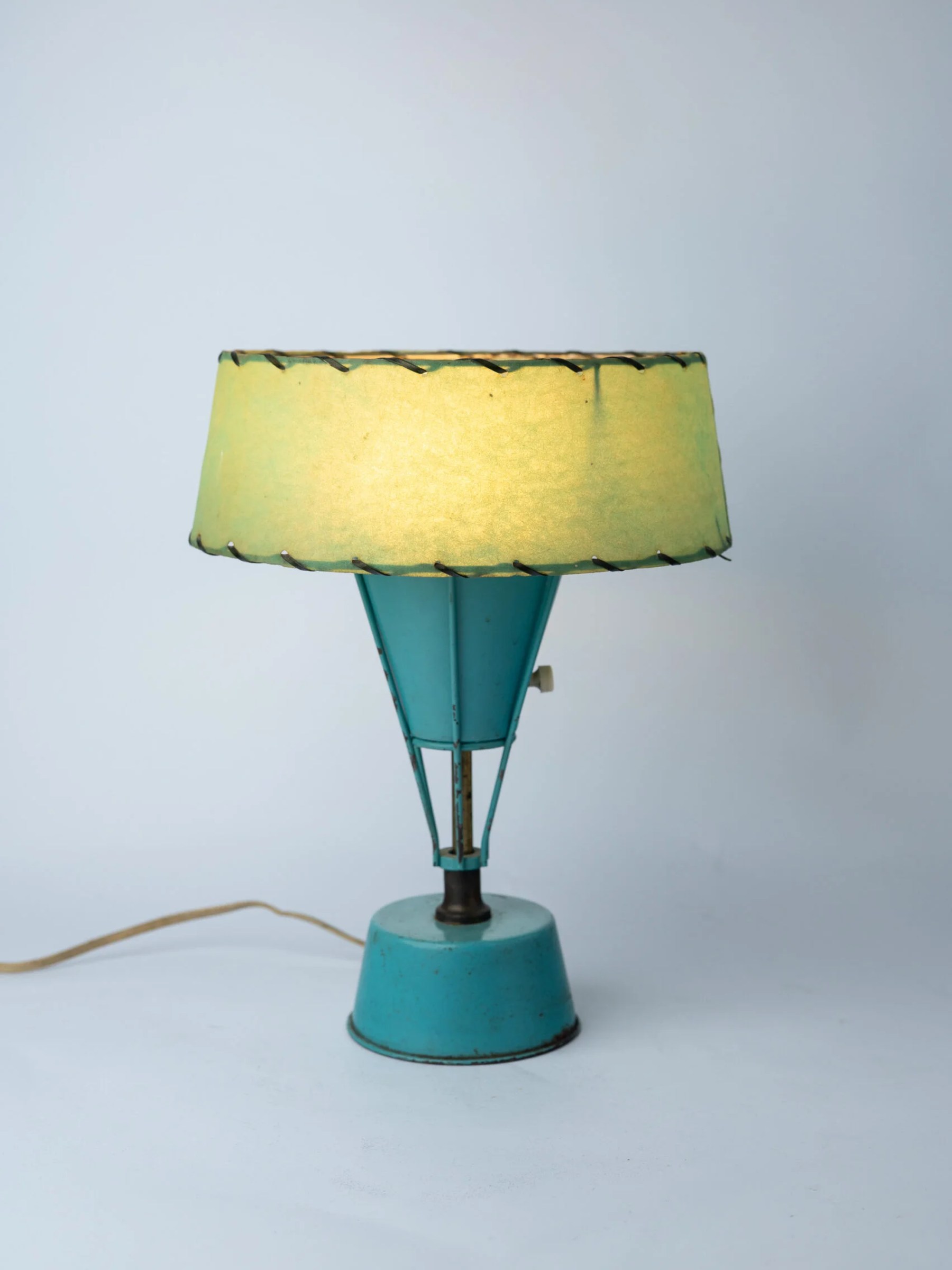 1950s Mid-Century Modern atomic table lamp
