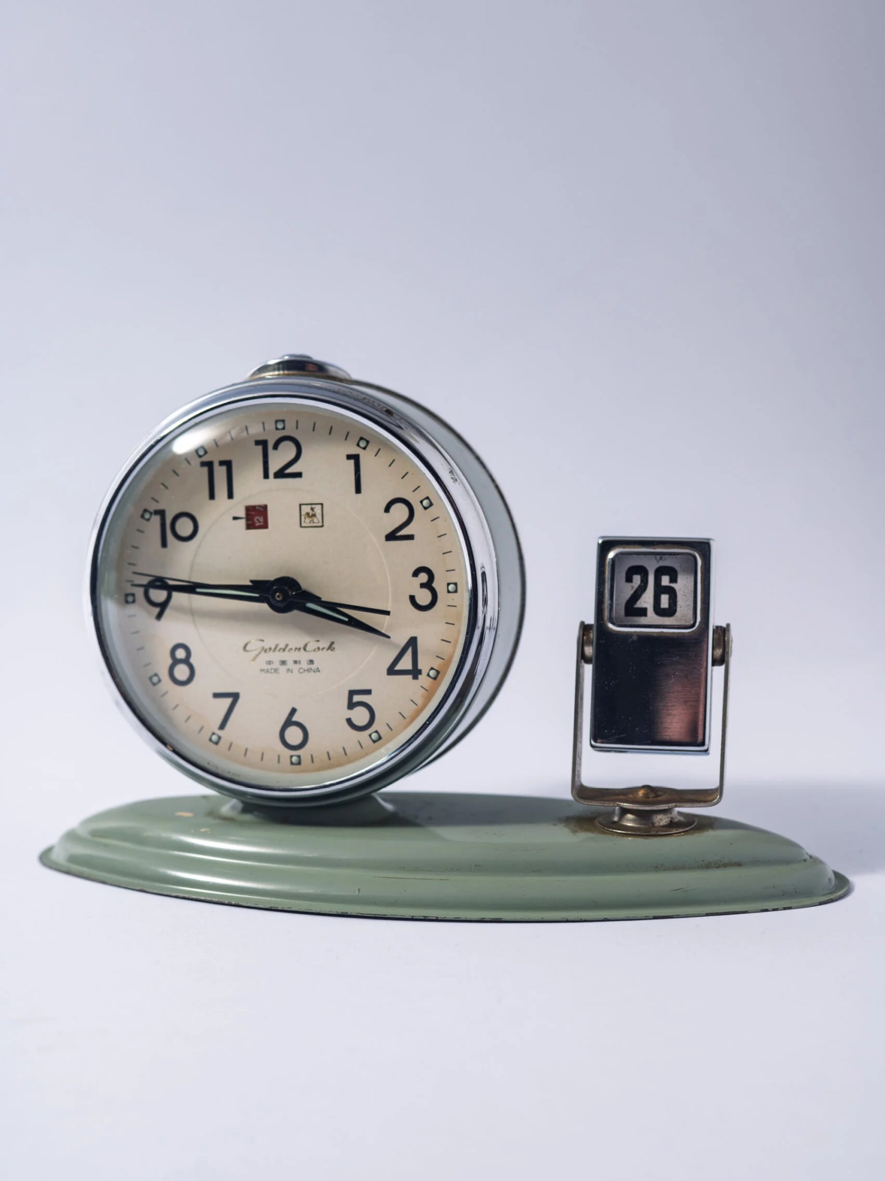 1960s ‘Golden Cock’ table clock