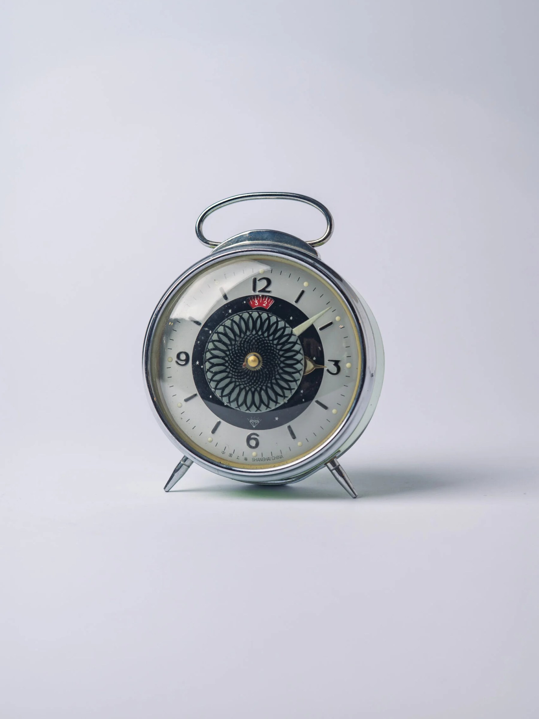 1960s Mid-Century Modern ‘hypnotic’ table clock