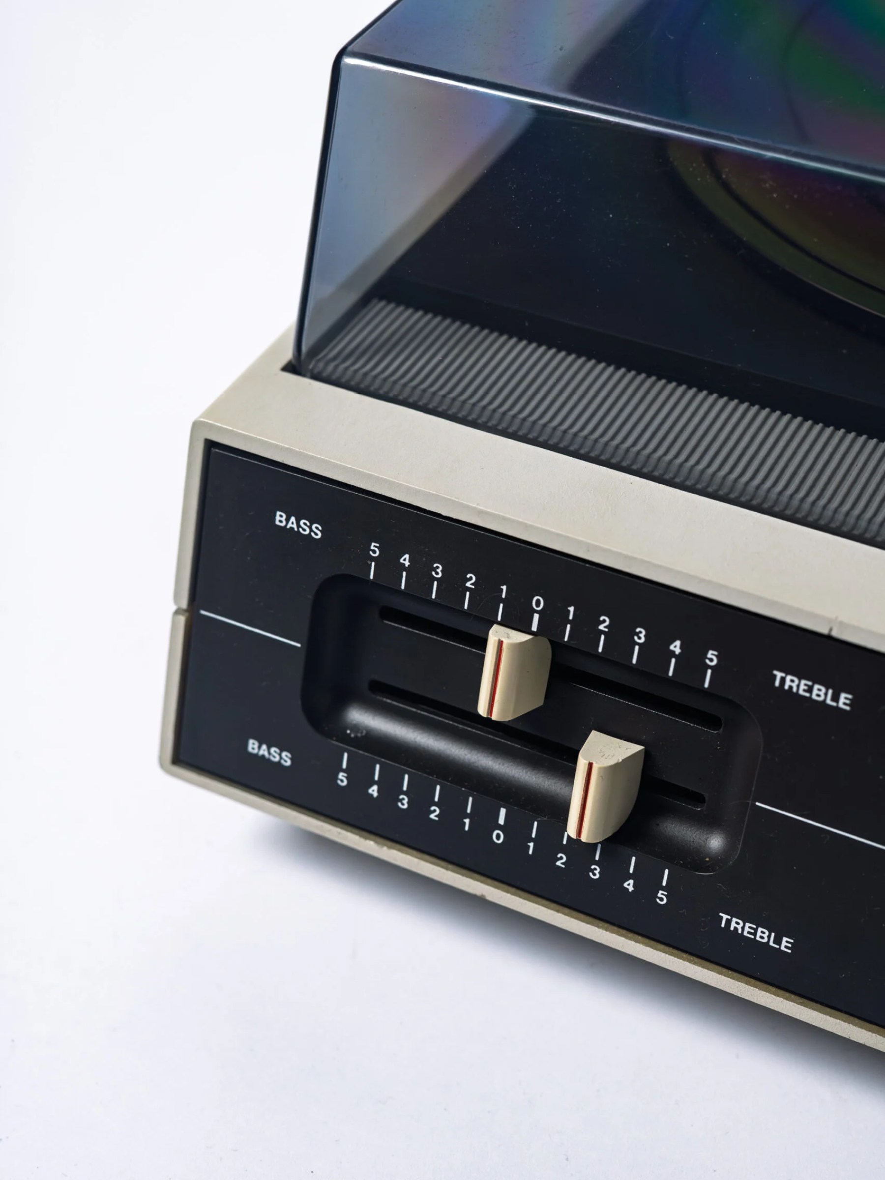 1970s space age ‘LESA’ turntable