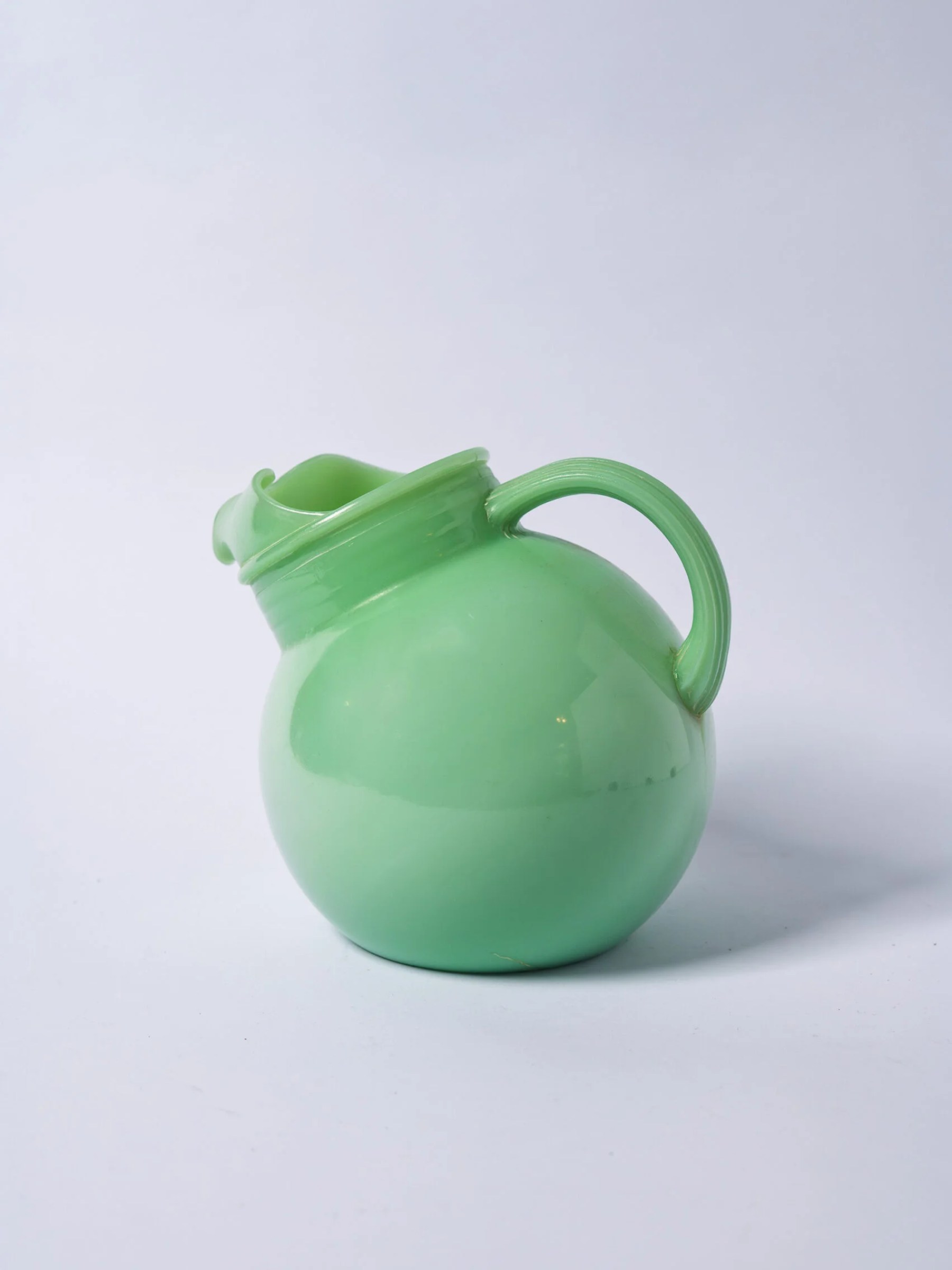1940s rare ‘Fire King’ jadeite pitcher