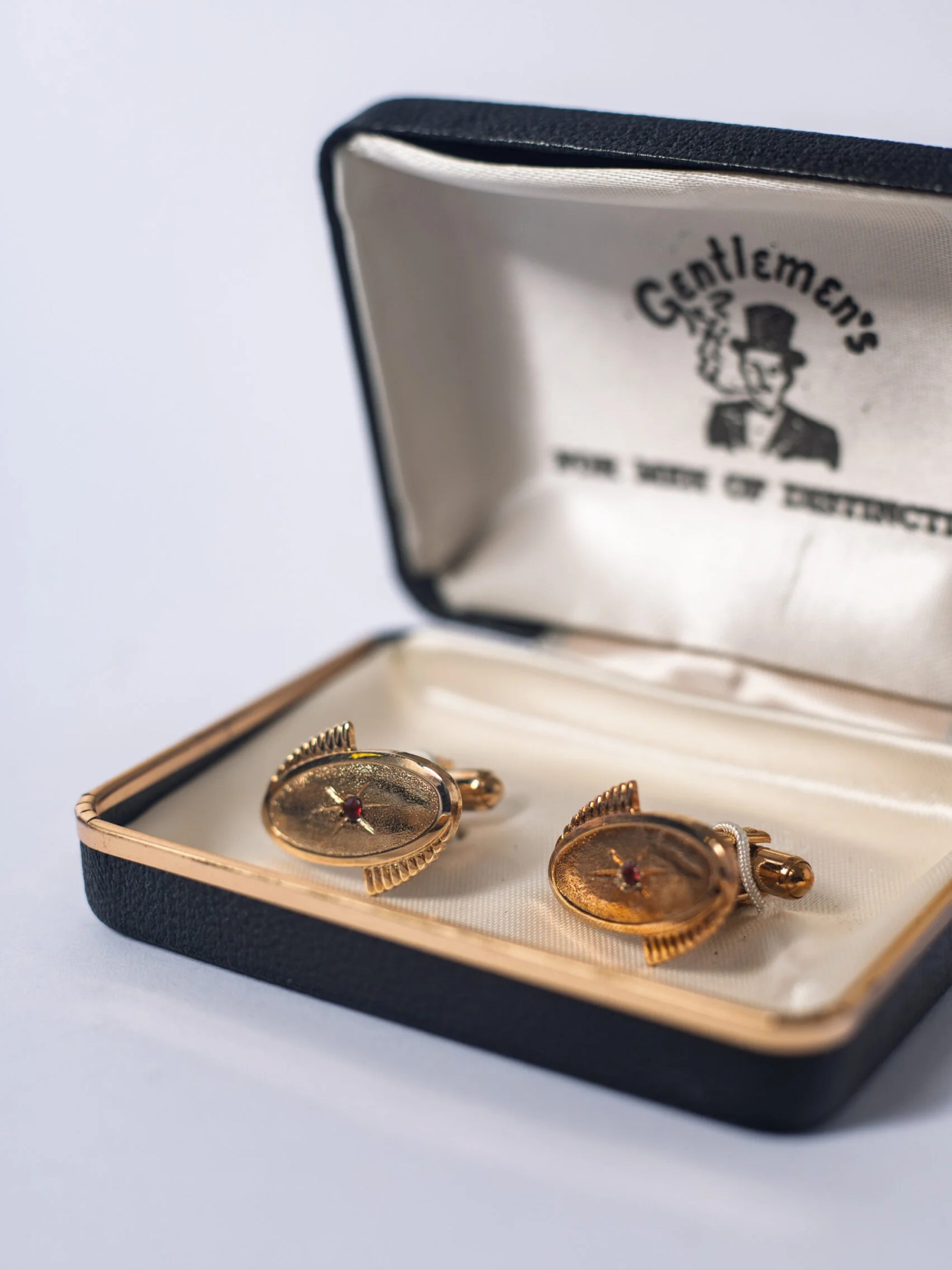 1960s ‘atomic’ Mid-Century Modern men’s cufflinks in original box