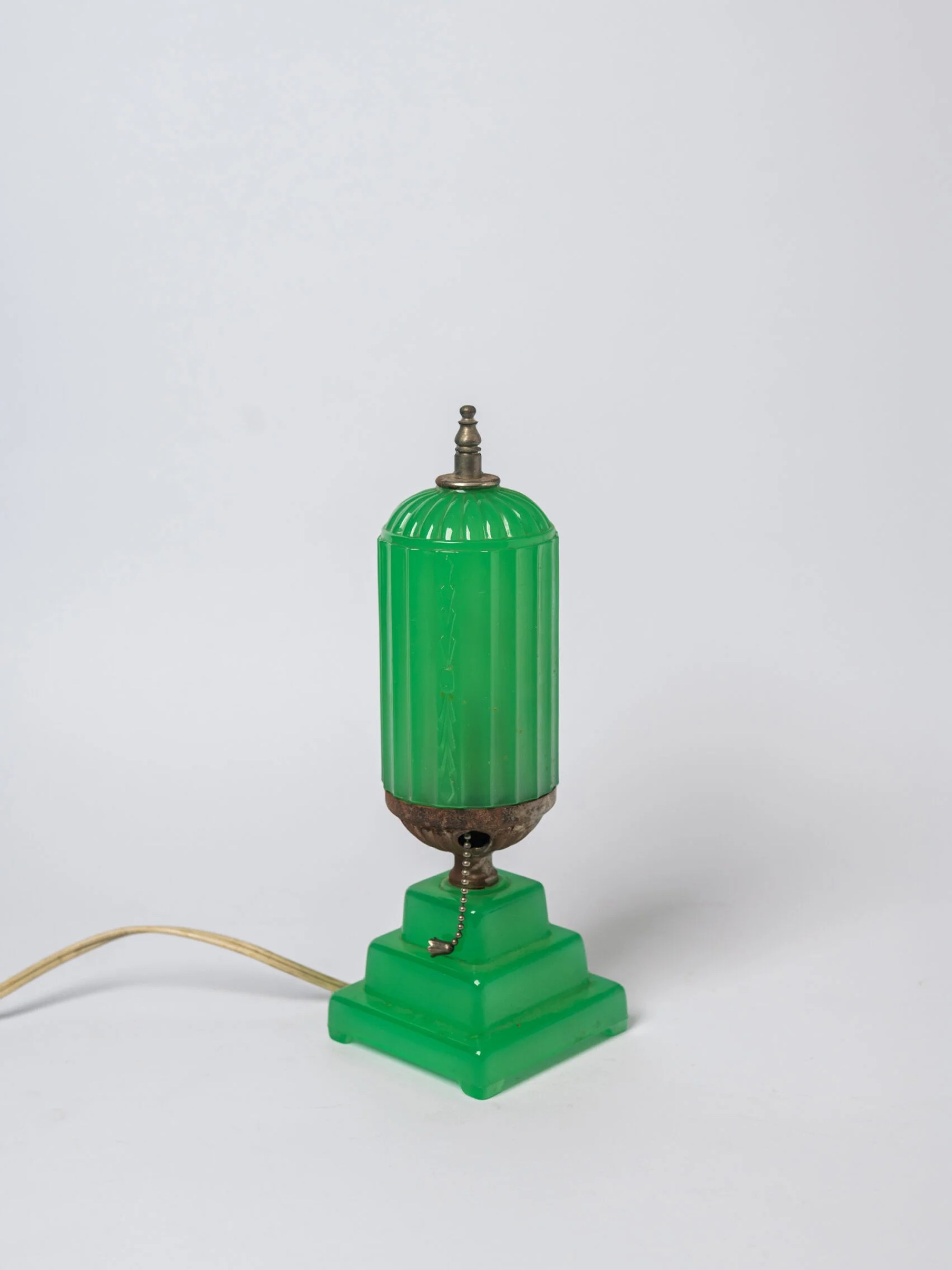 1930s Art Deco ‘Houzex Glass Co.’  skyscraper design jadeite glass boudoir lamp