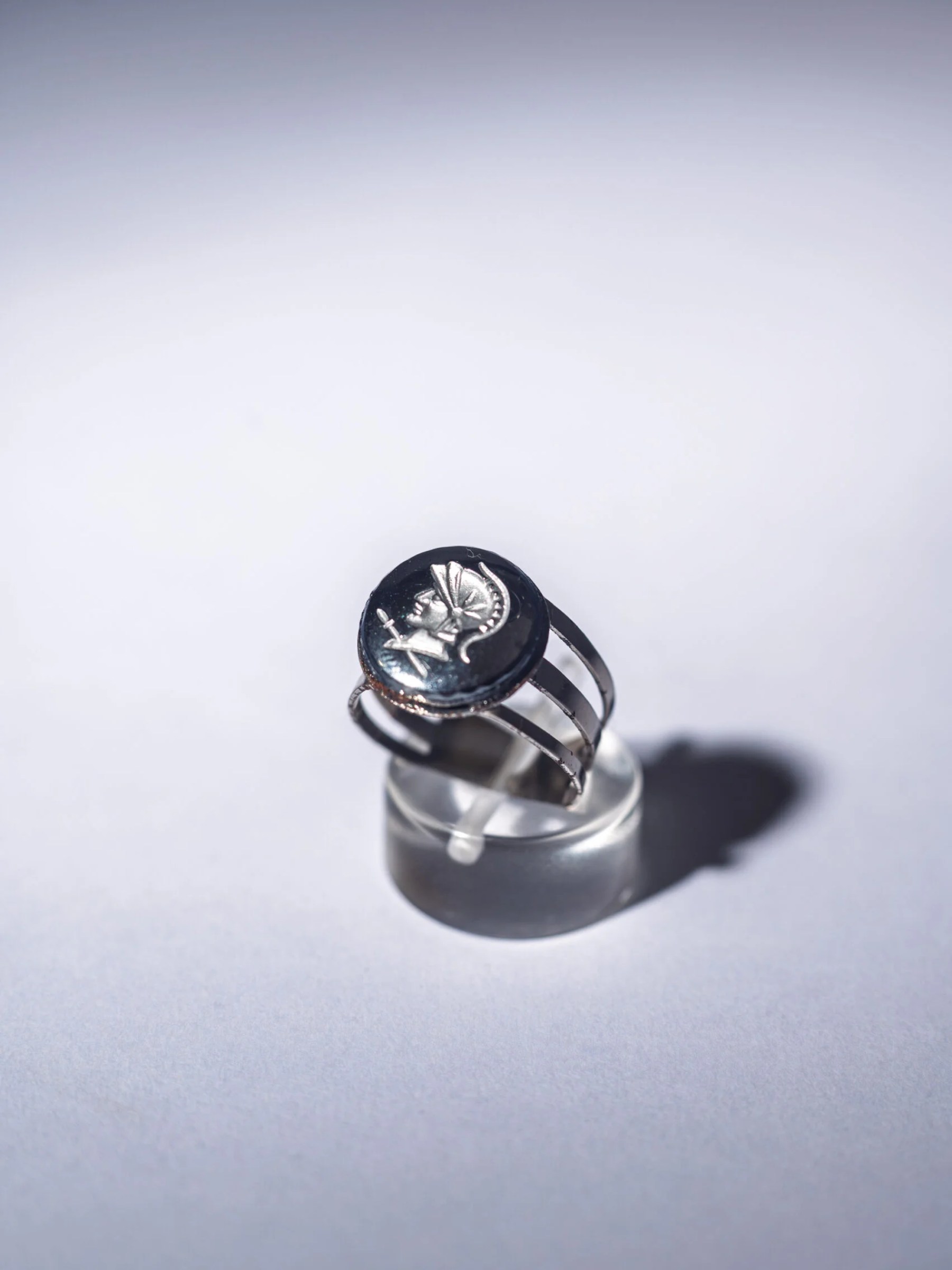 1960s MCM round hematite ‘Roman Centurion’ intaglio adjustable ring