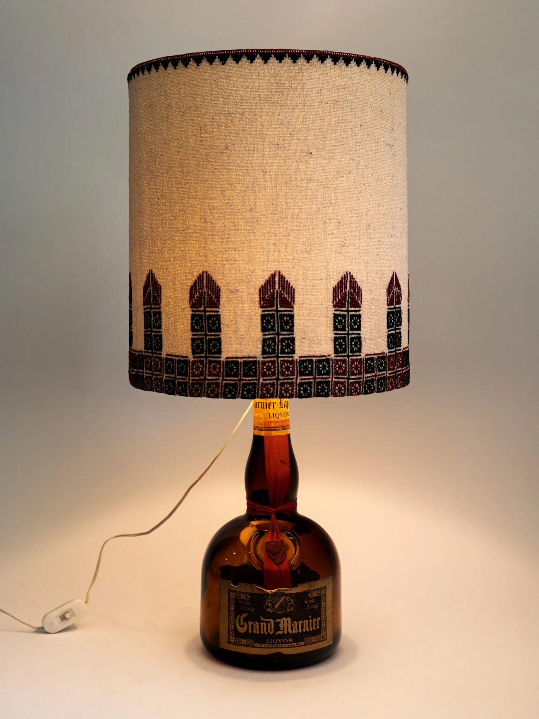 1960s MCM ‘Grand Marnier’ table lamp with original shade