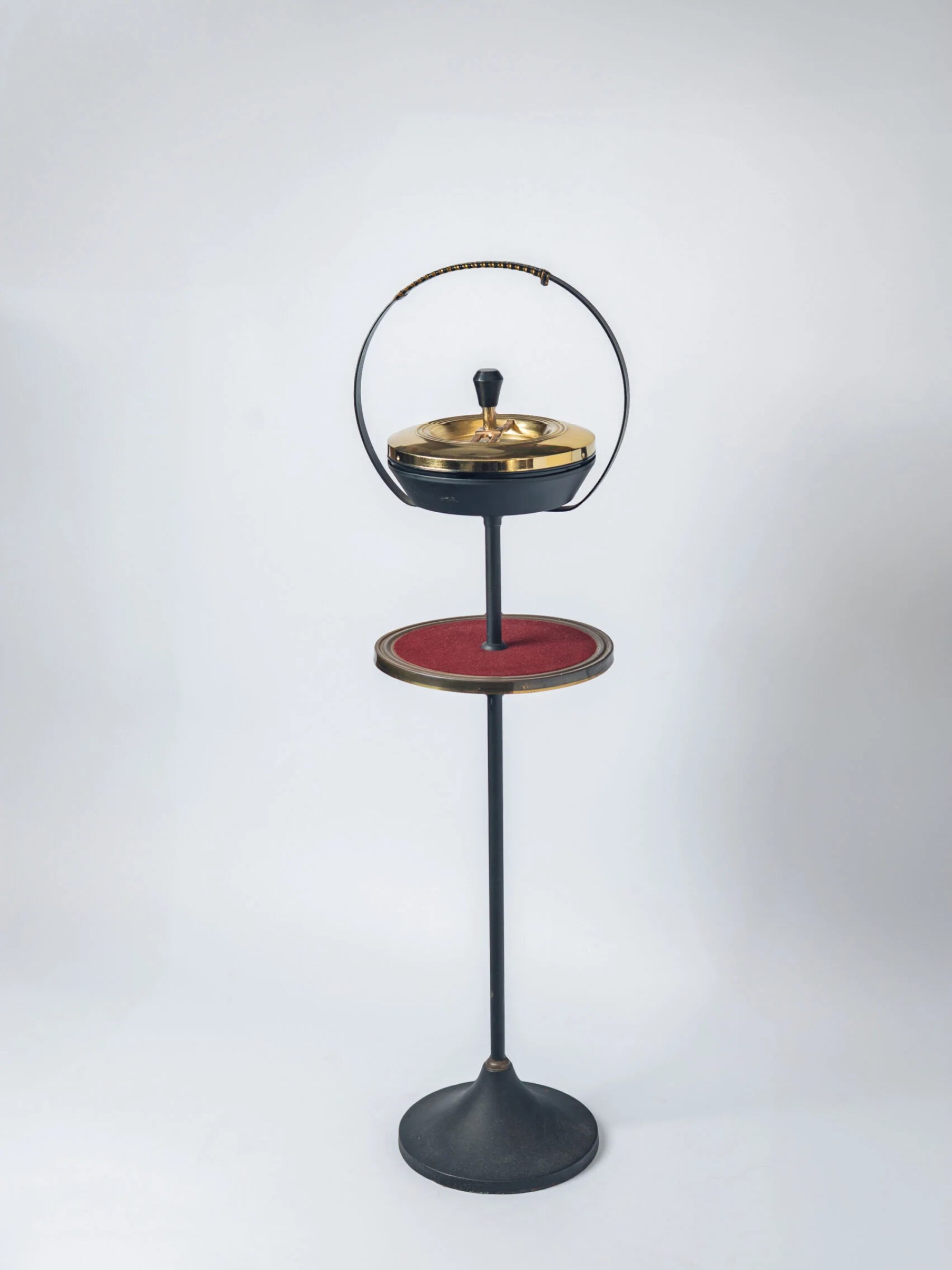 1960s Mid-Century Modern floor-standing ashtray