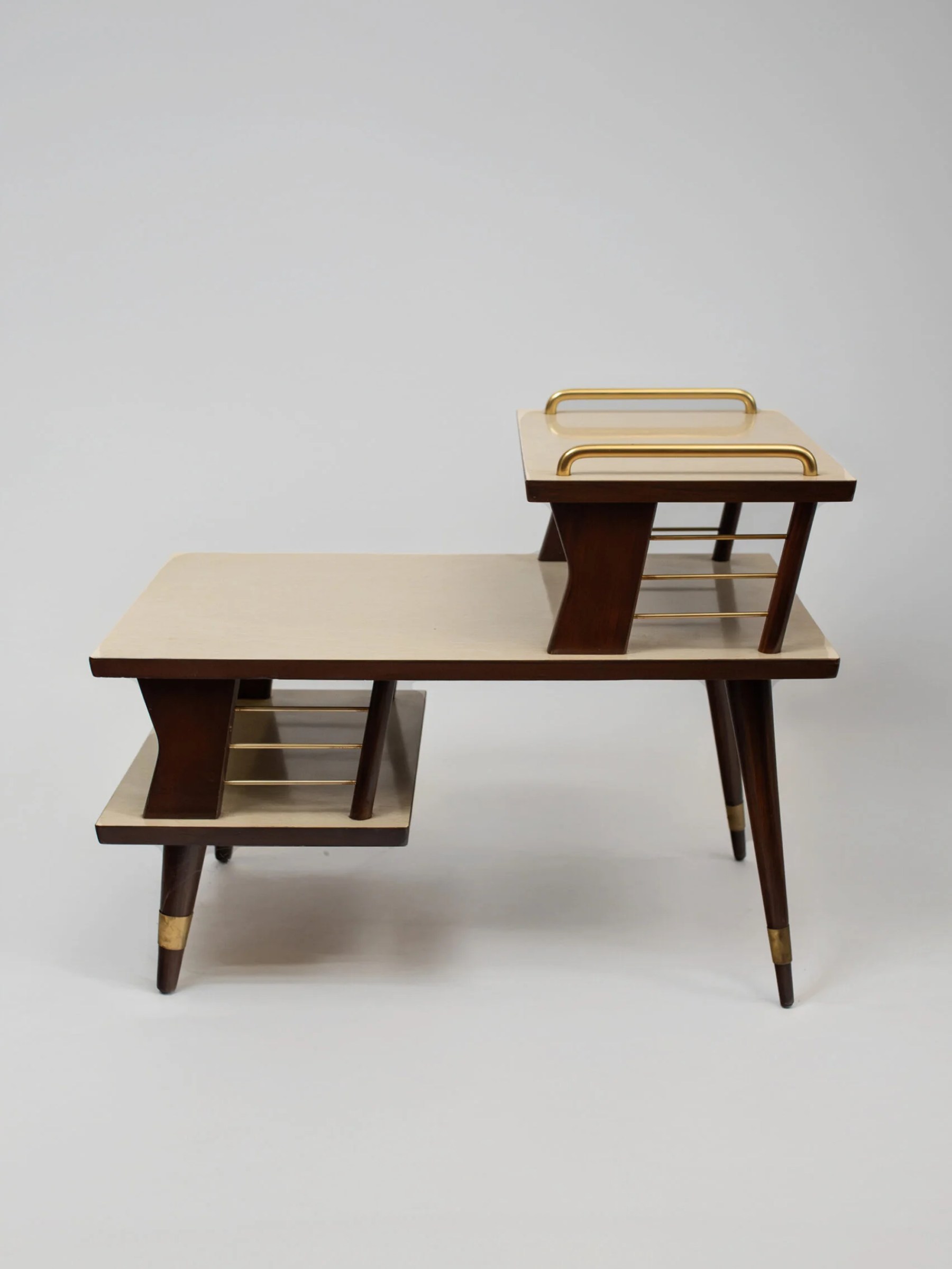 1950s MCM atomic three-tier end table in sleek sculptural form