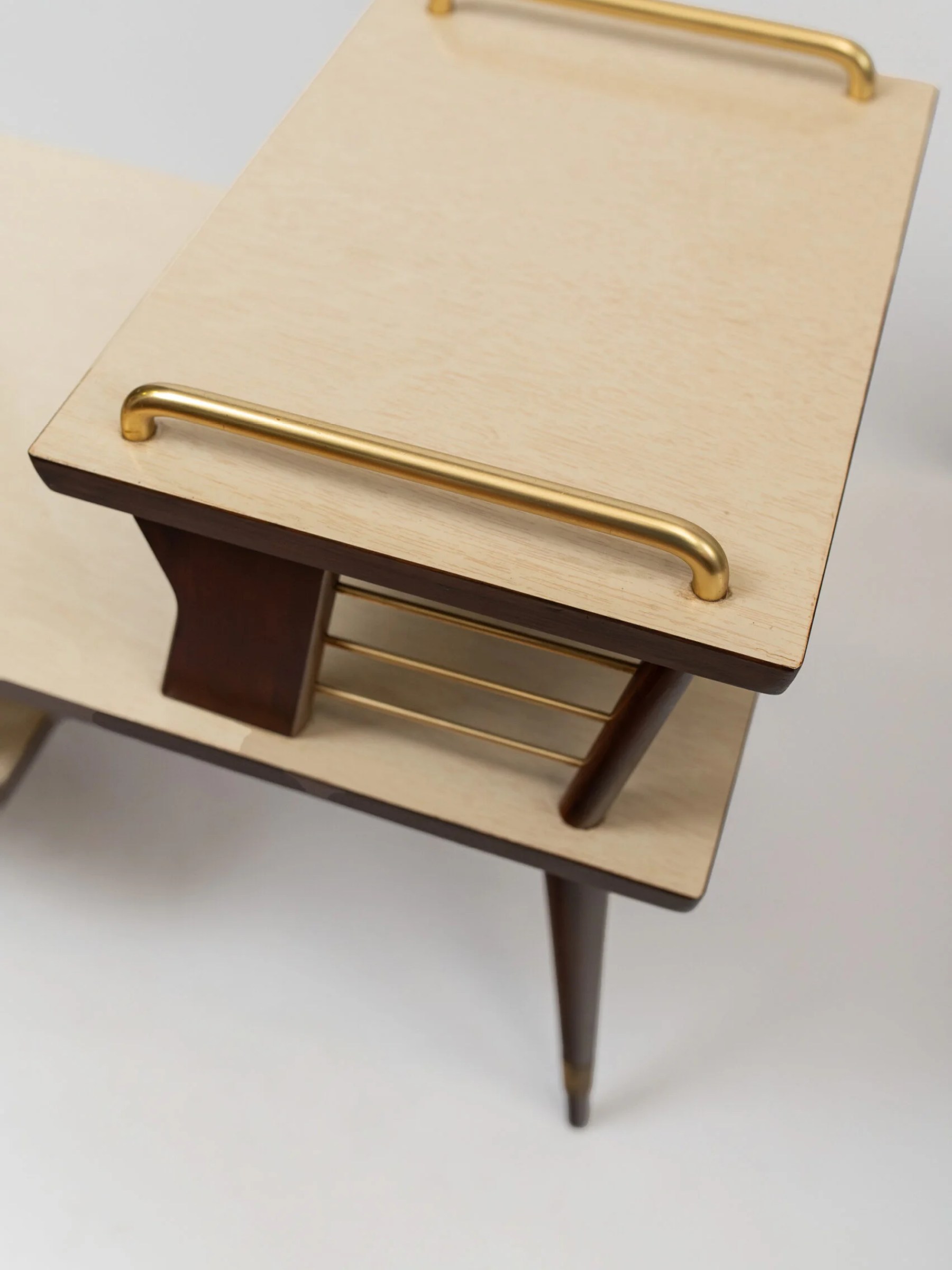 1950s MCM atomic three-tier end table in sleek sculptural form