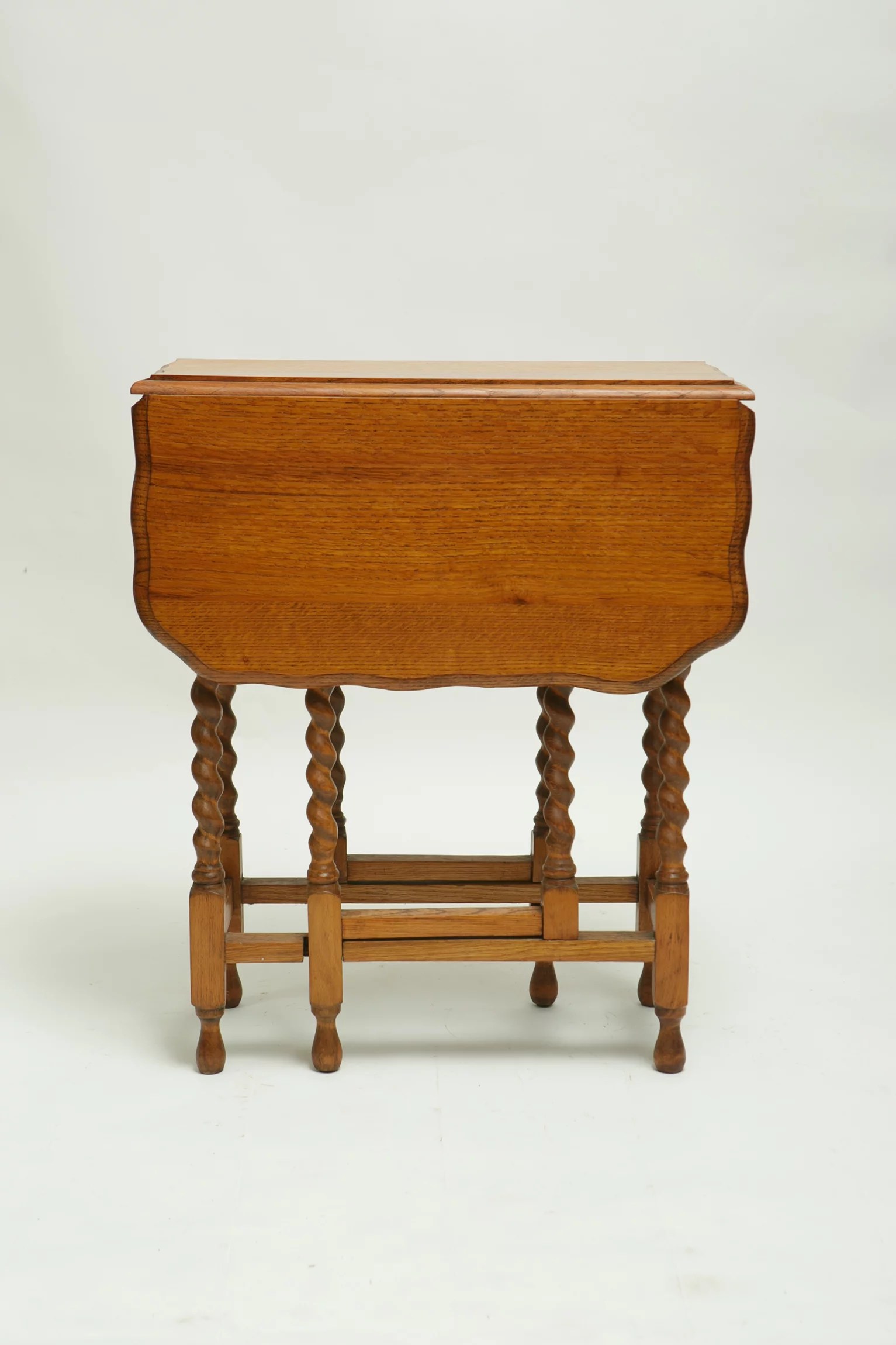 1930s oak barley twist side table