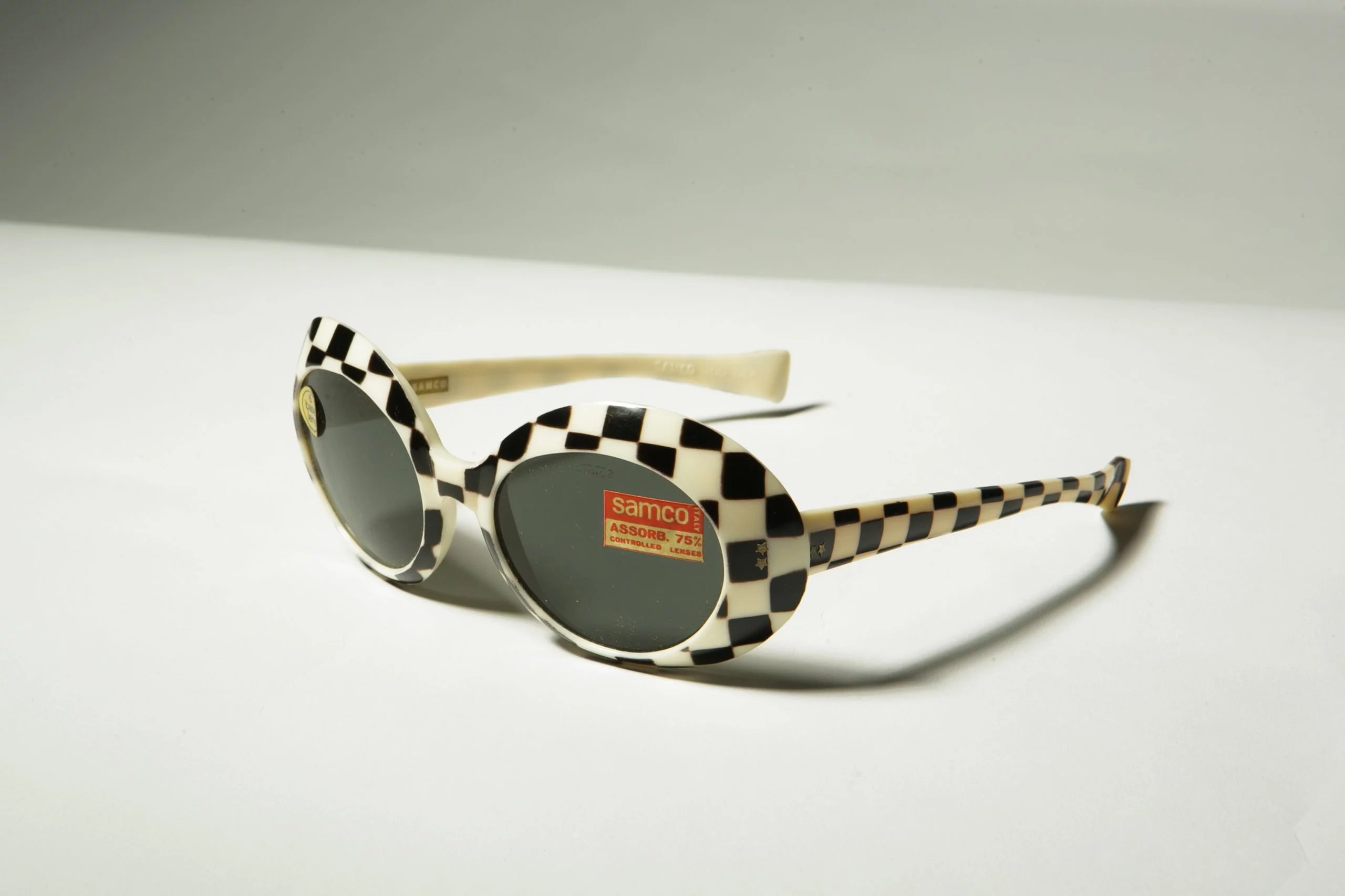 1960s Op Art Samco sunglasses unused