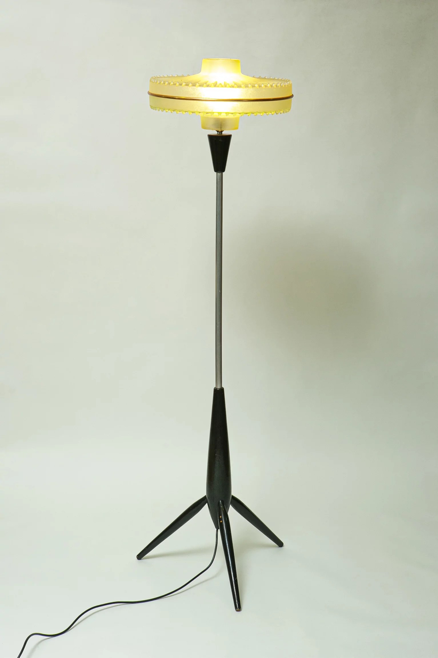 1950s UFO design floor lamp