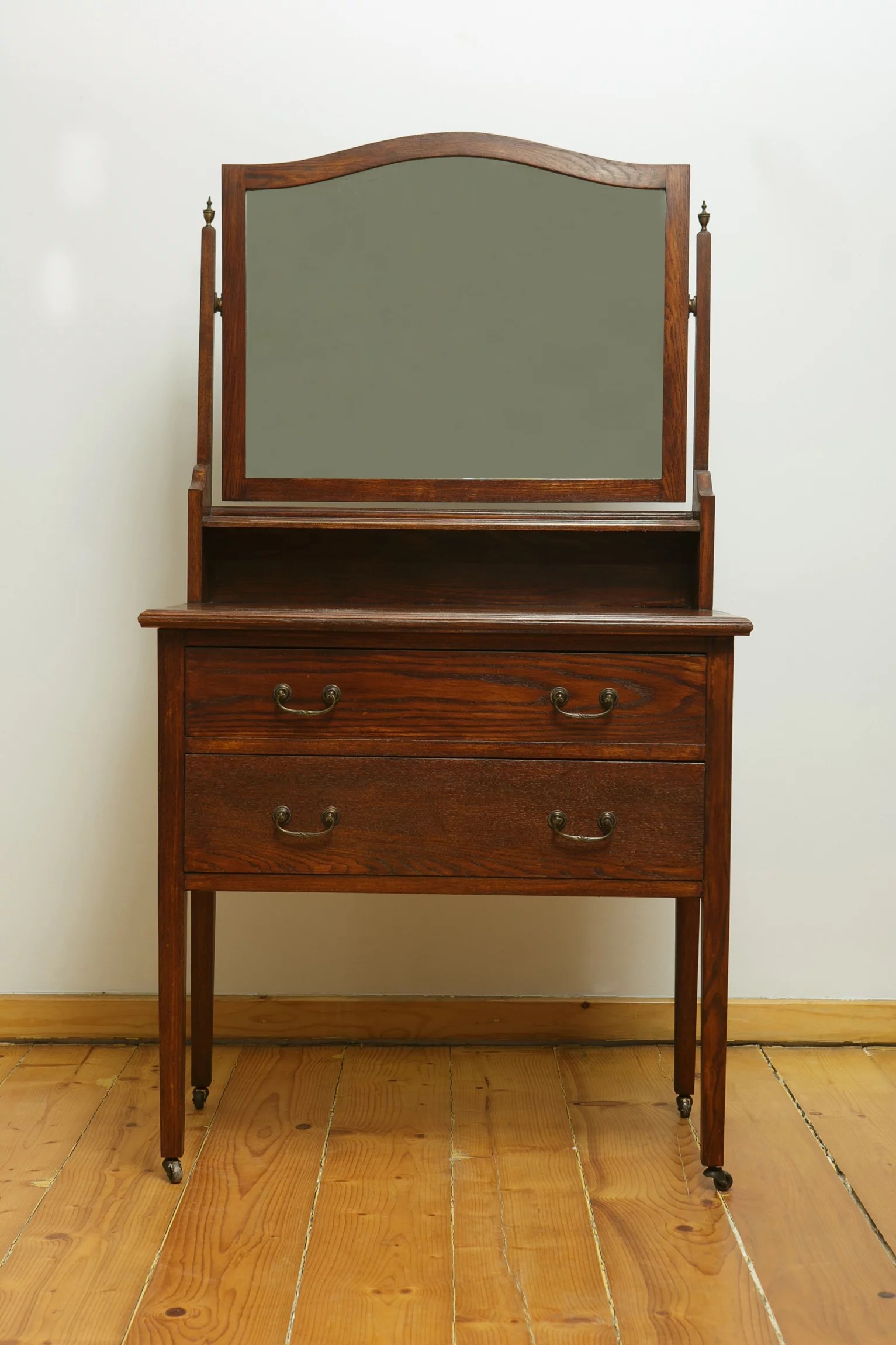1930s solid oak dressing table – chest of drawers
