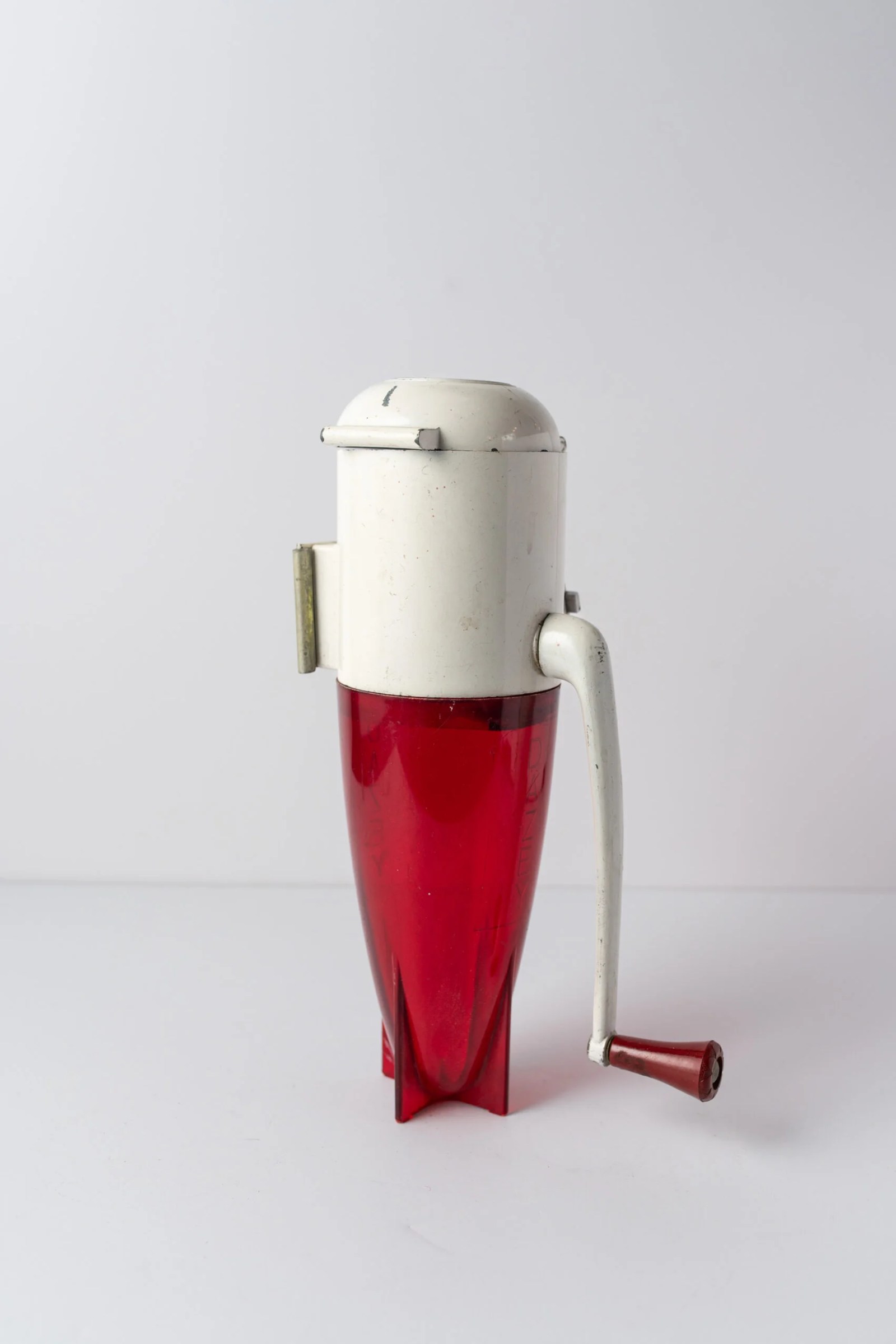 1950s rocket shaped ‘Dazey’ wall ice crusher