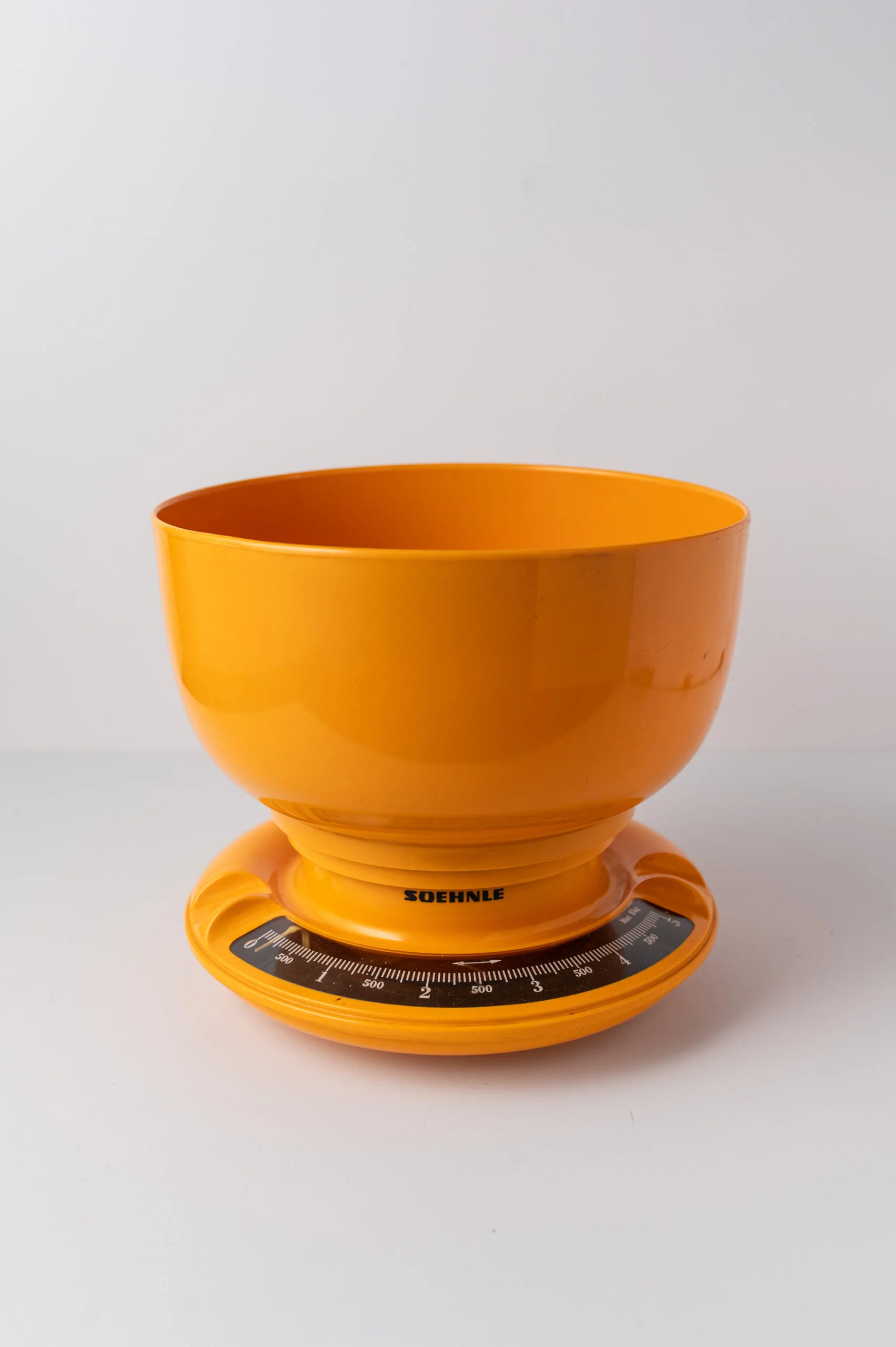 1970s orange ‘SOEHNLE’ kitchen scales