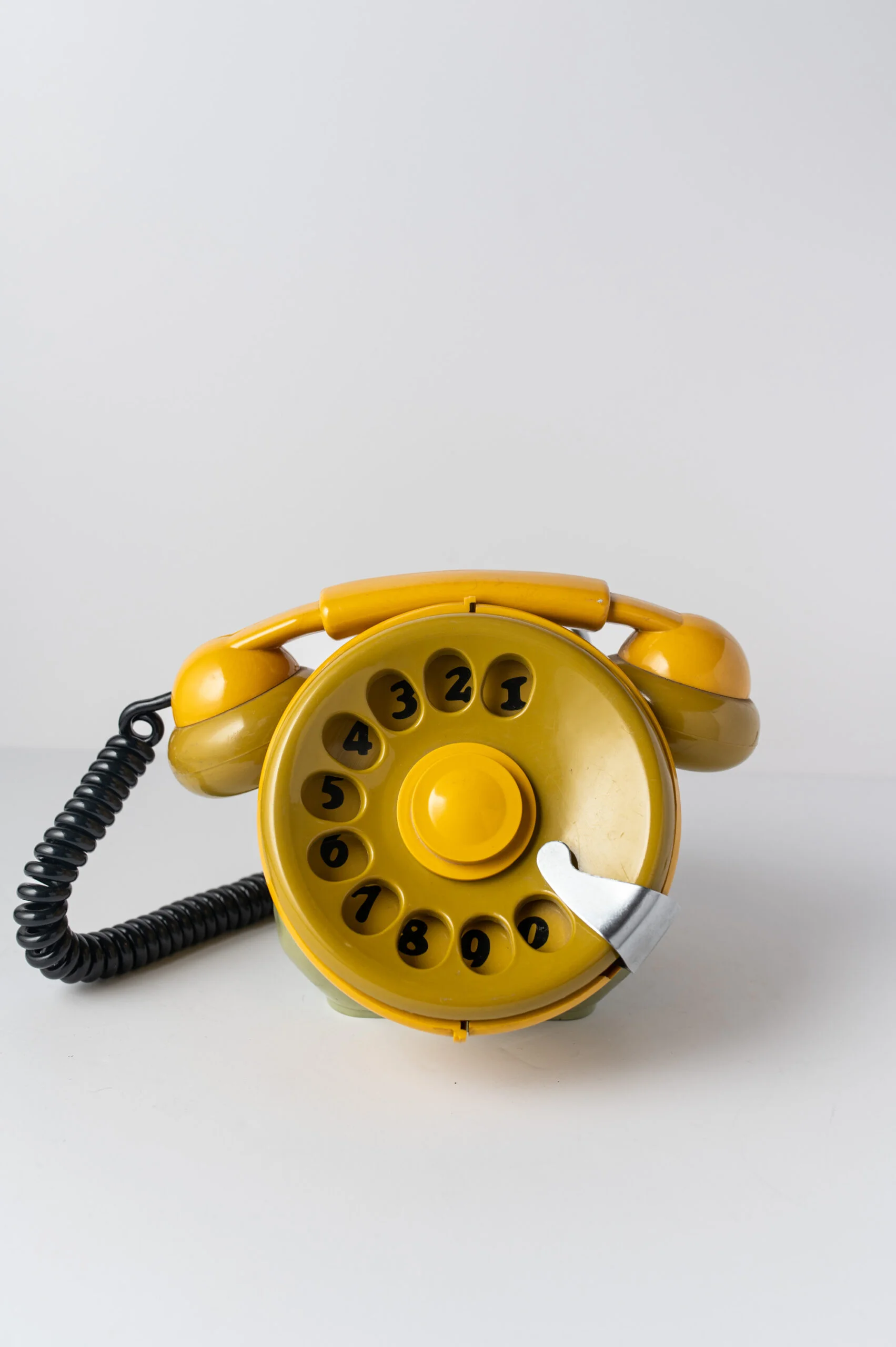 1970s ‘Bobo’ yellow telephone by Sergio Todeschini for Telcer