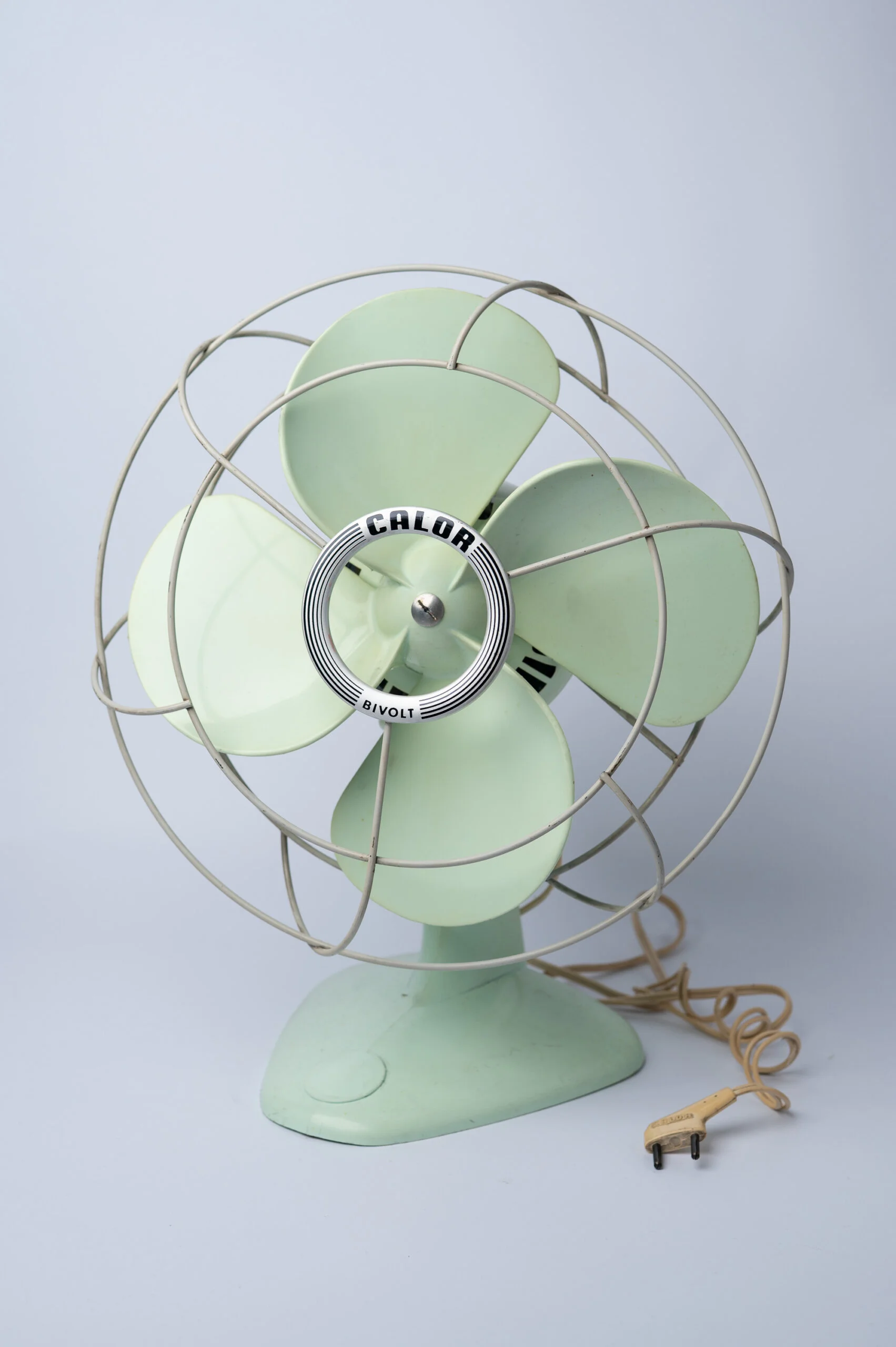1960s ‘Calor’ space age MCM fan