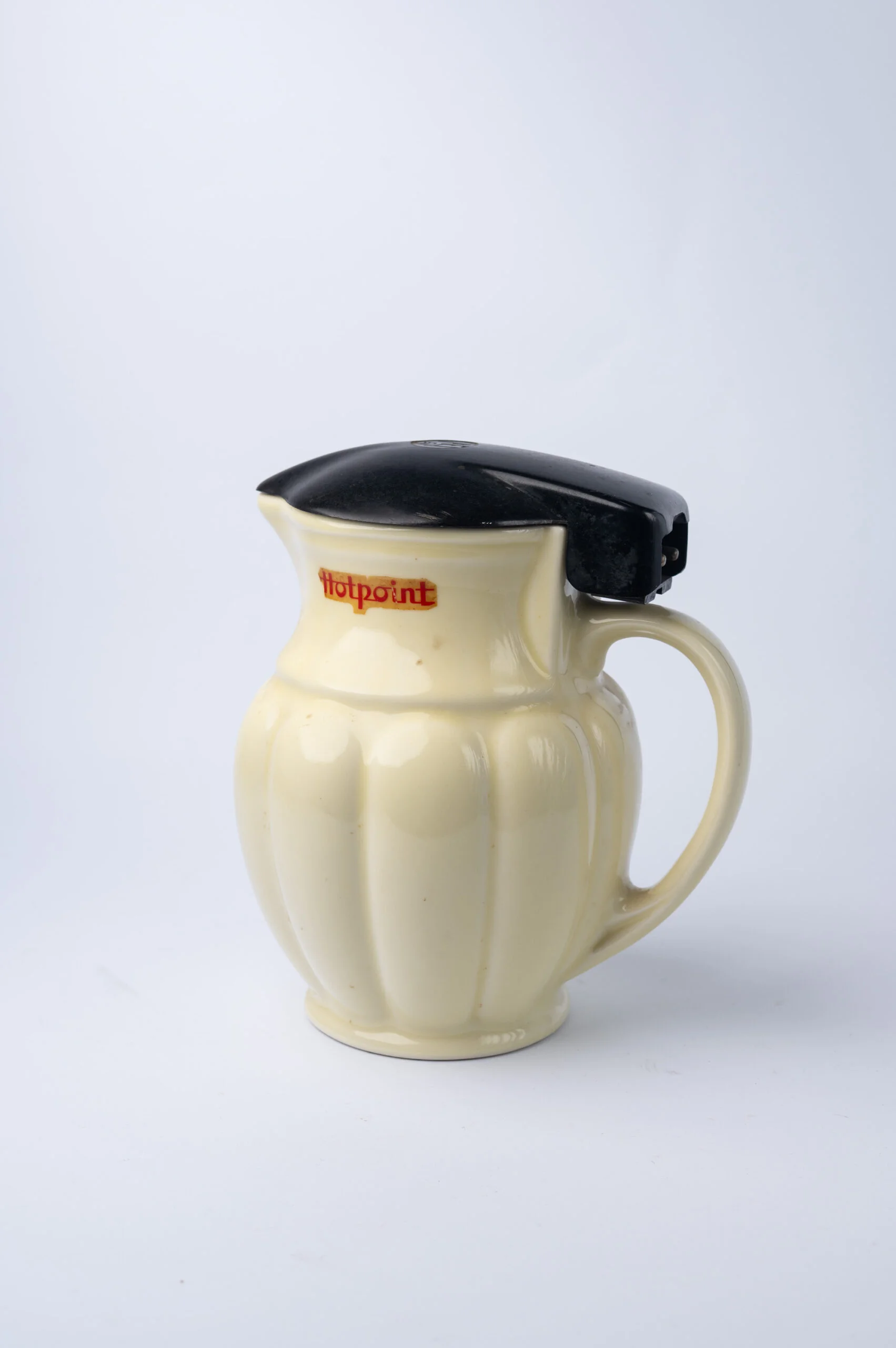1950s ‘Hotpoint’ MCM kettle