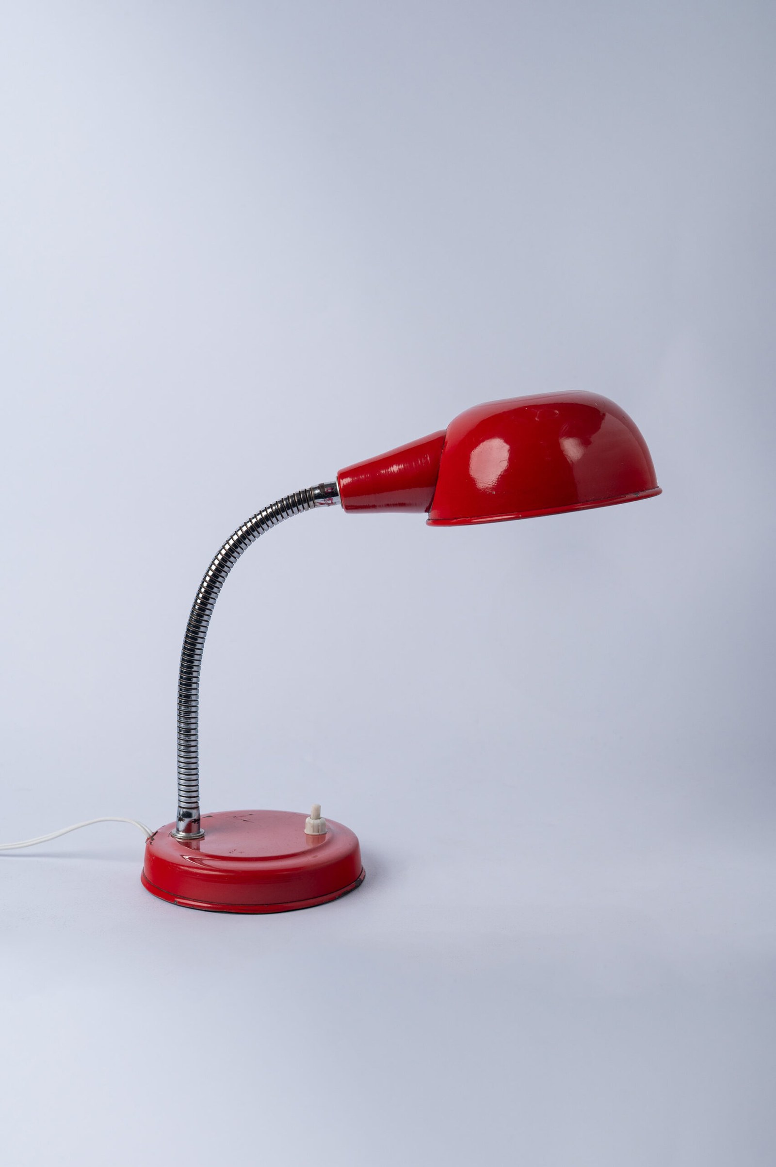 1960s Mid-Century Modern red gooseneck desk lamp