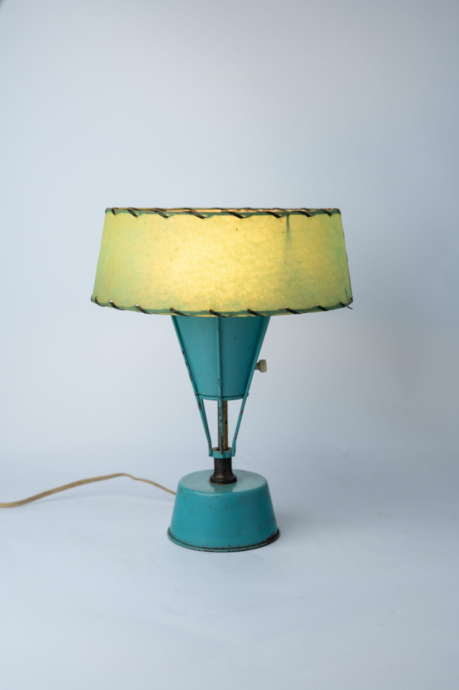 1950s Mid-Century Modern atomic table lamp