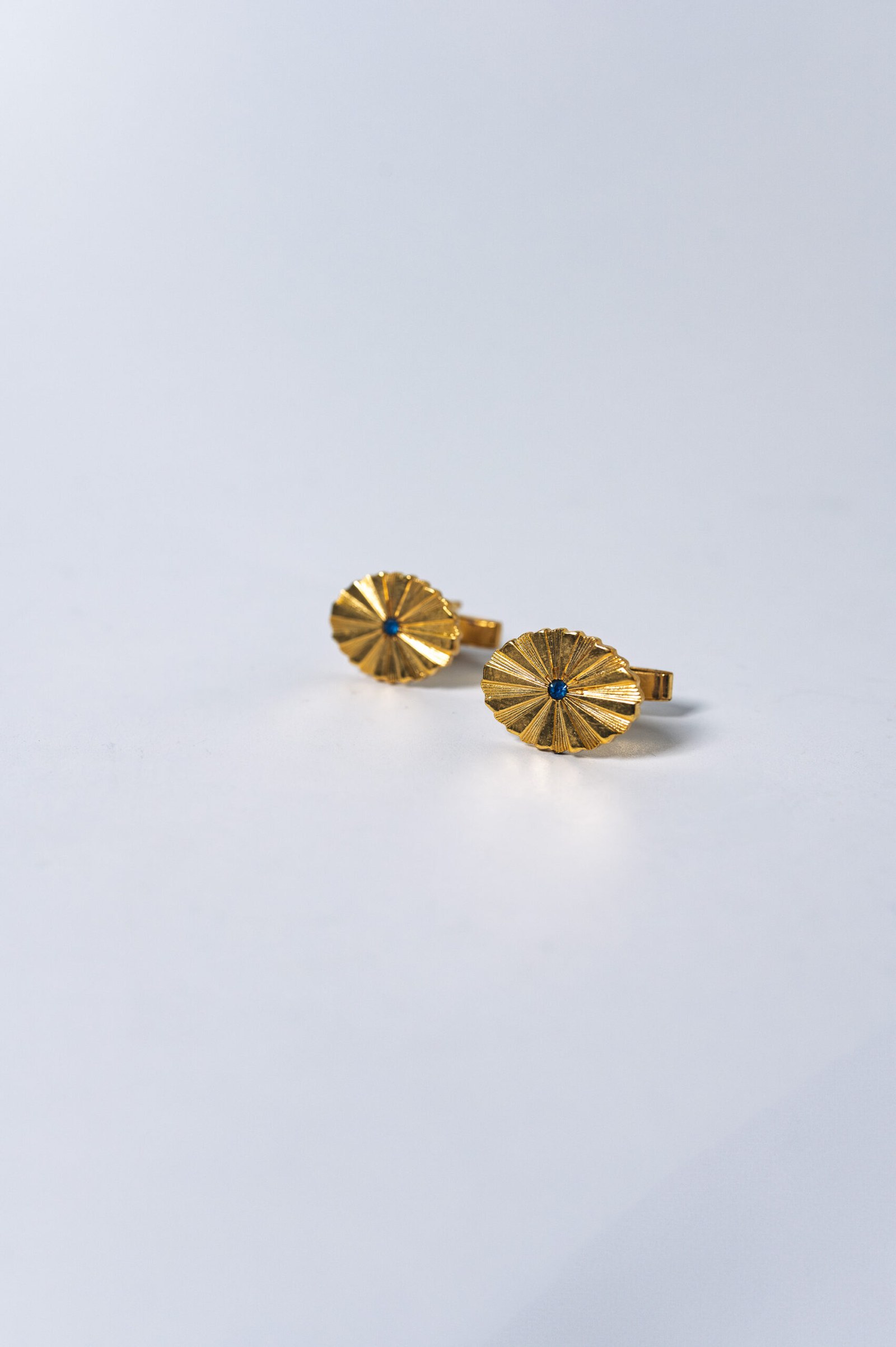 1960s ‘atomic-sunburst design’ Mid-Century Modern men’s cufflinks