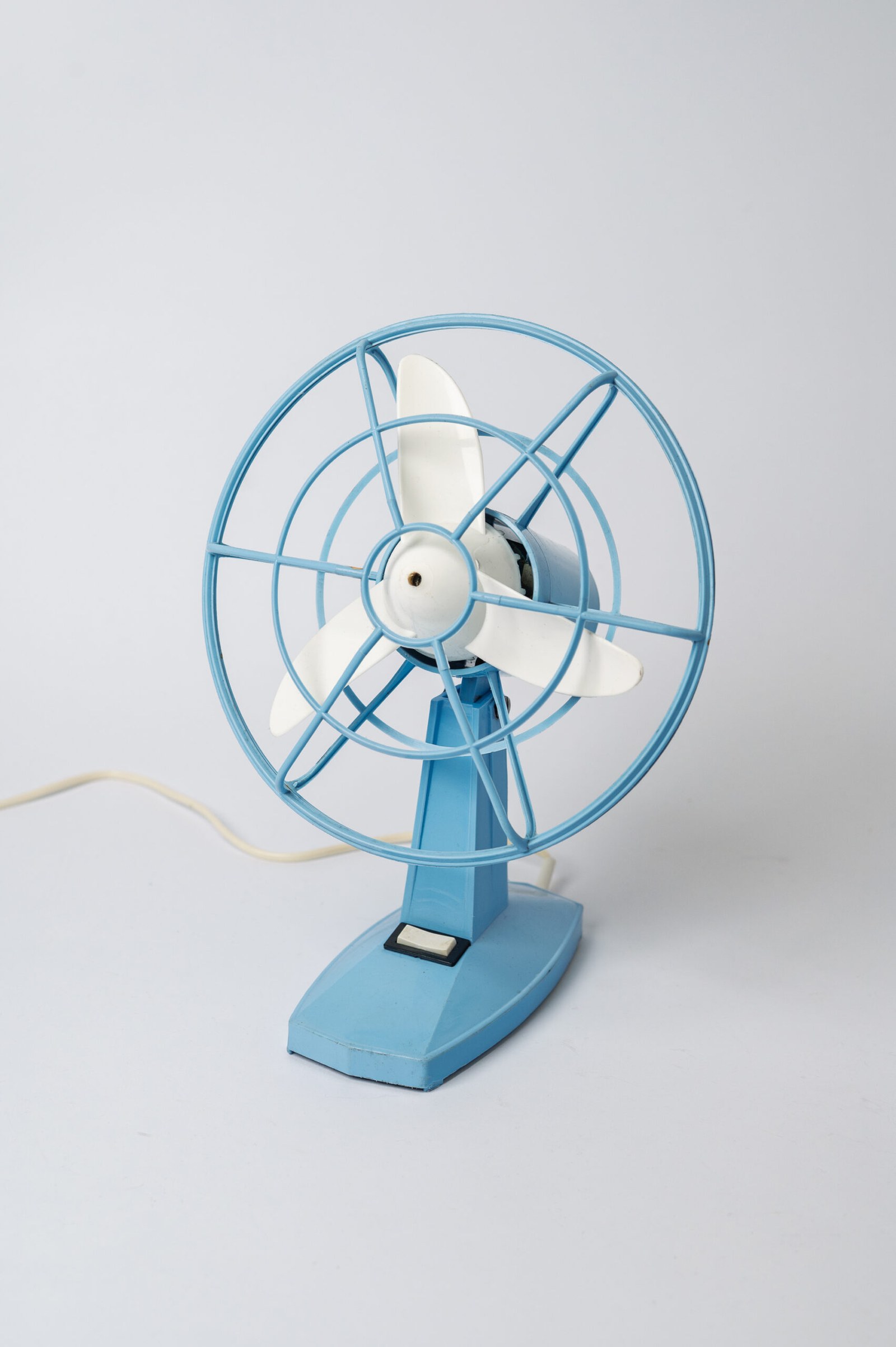 1960s MCM light blue plastic table fan