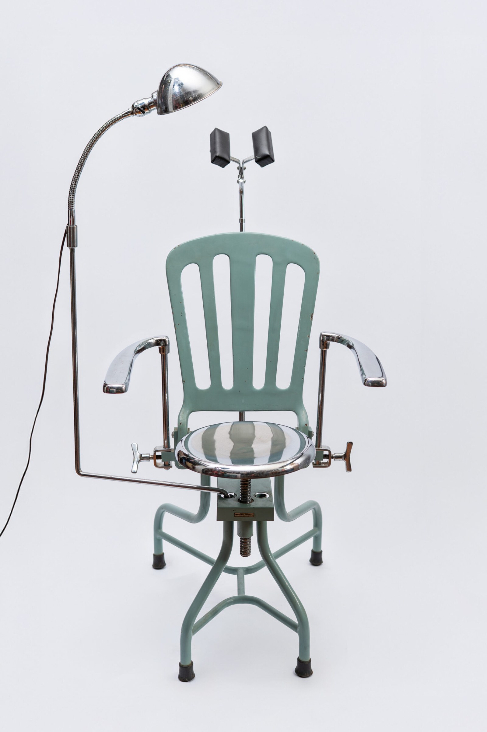 1930s Art Deco military dentist chair